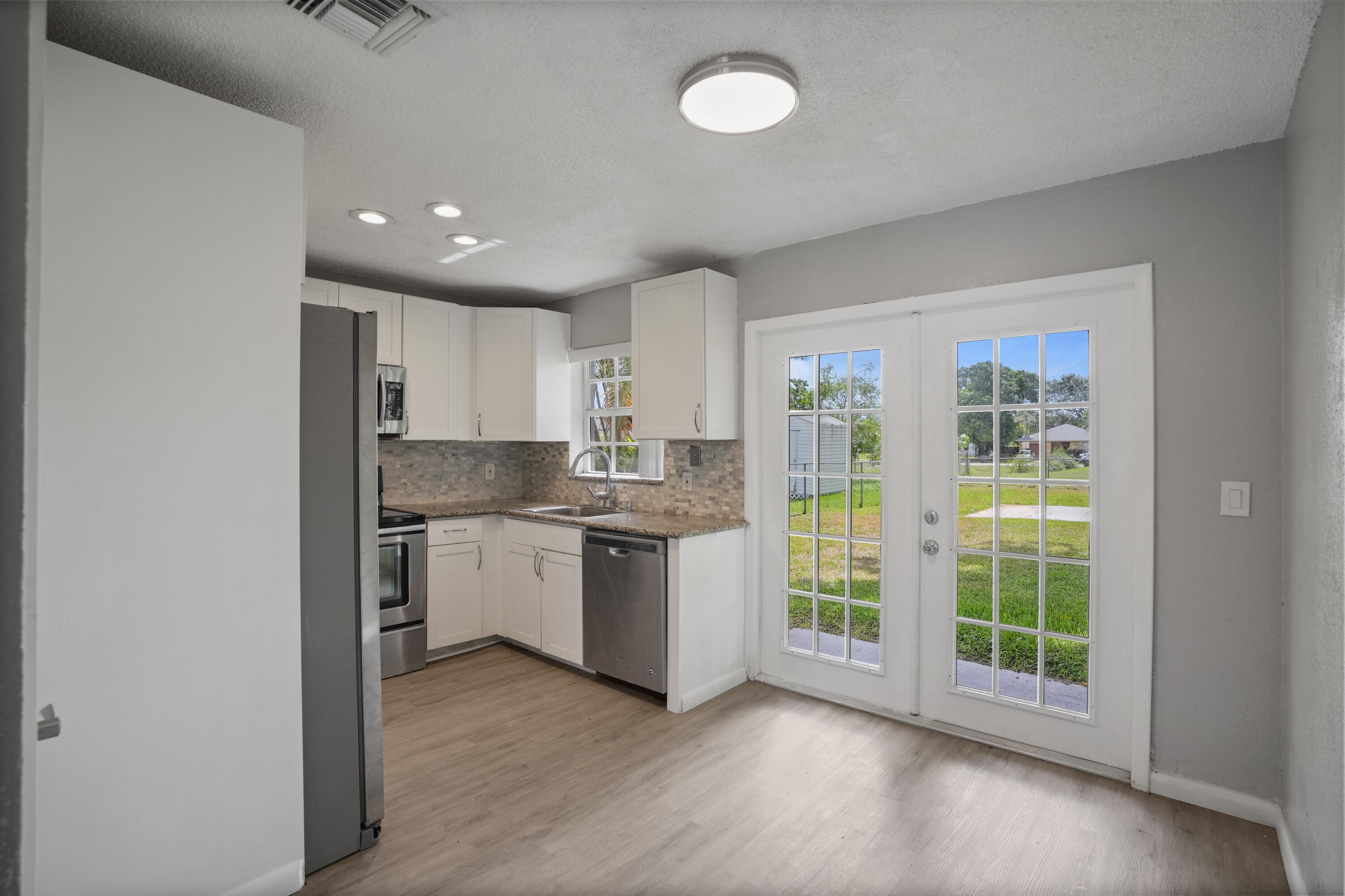 ROSEMONT GARDENS UNIT A - Residential