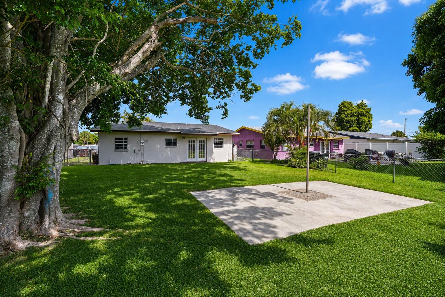 ROSEMONT GARDENS UNIT A - Residential