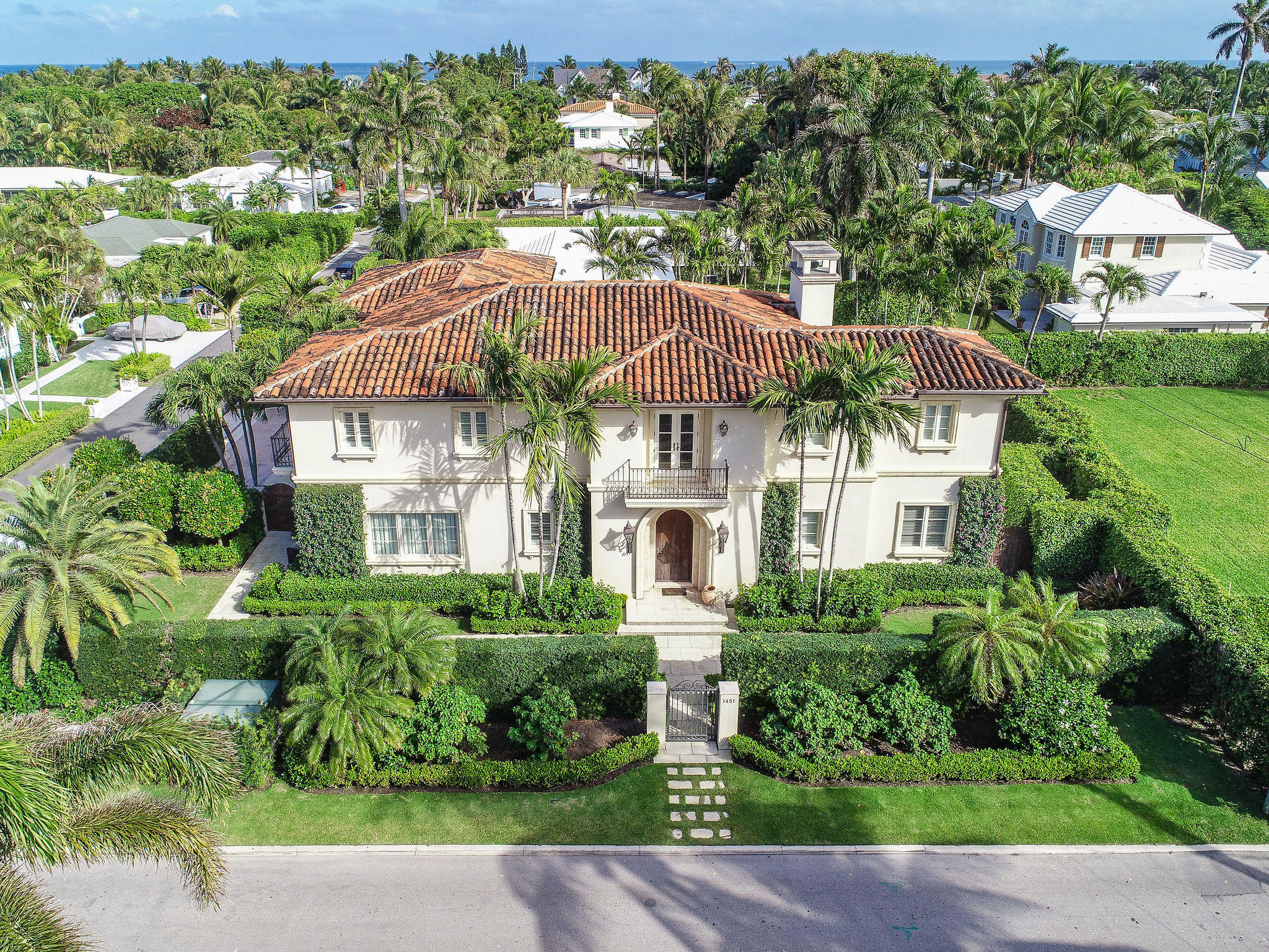Beautiful Mediterranean North End Residence. High end finishes through, this stunning 4 bedroom pool home offers all the amenities for the most discerning buyer.
A true chefs kitchen, formal dining, grand foyer entry, and separate guest quarters. 
Boasting phenomenal mill work and grand space, the home lives to scale perfectly. An immaculate Master bedroom with oversized balcony makes for light and bright Florida living. 
Attention to detail will be the first aspect one notices upon entry to 1451 N Lake Way.

Steps to beach access and Lake Trail, this private corner parcel residence sits on prime Real Estate.