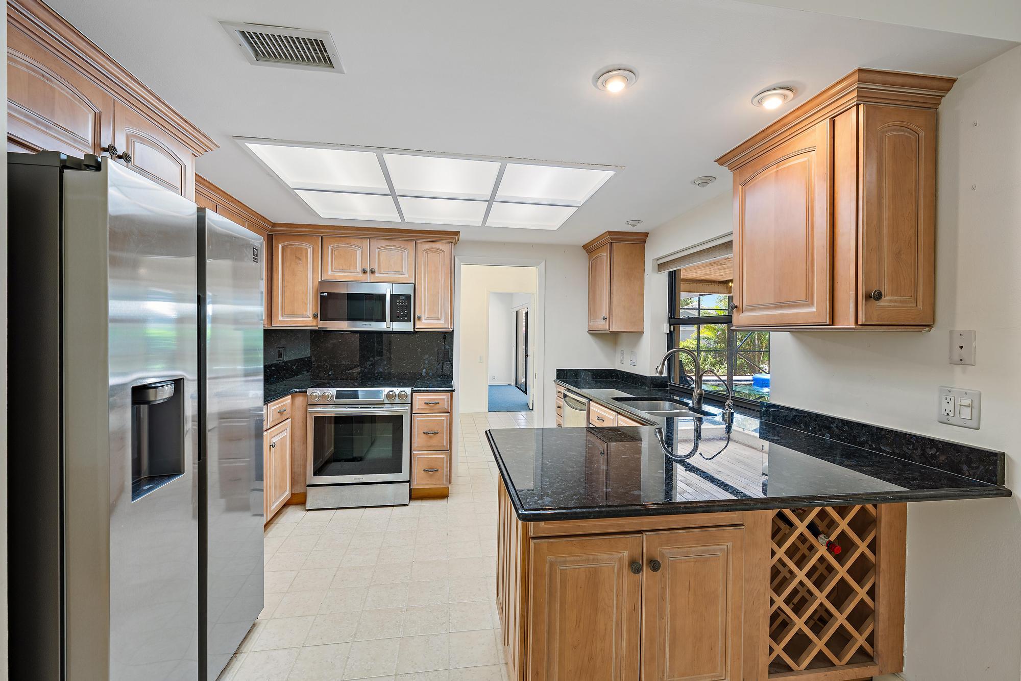 MAPLEWOOD PH 1 - Residential
