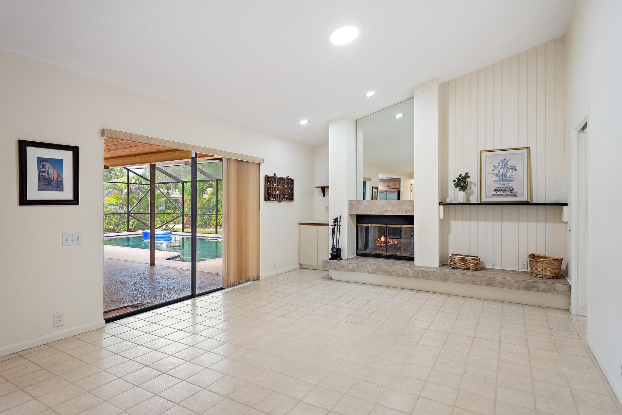 MAPLEWOOD PH 1 - Residential