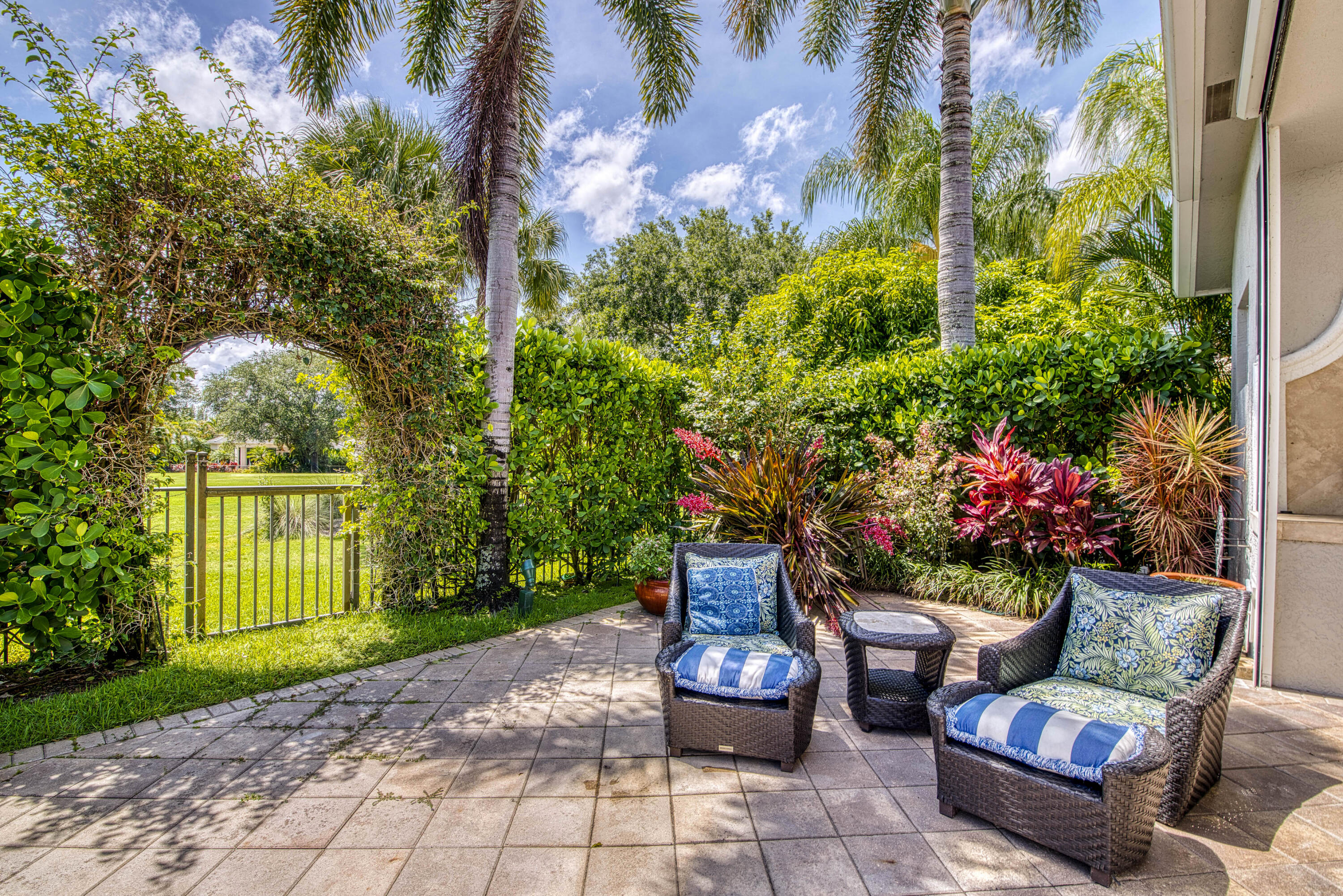 Ballenisles - San Marita - Residential