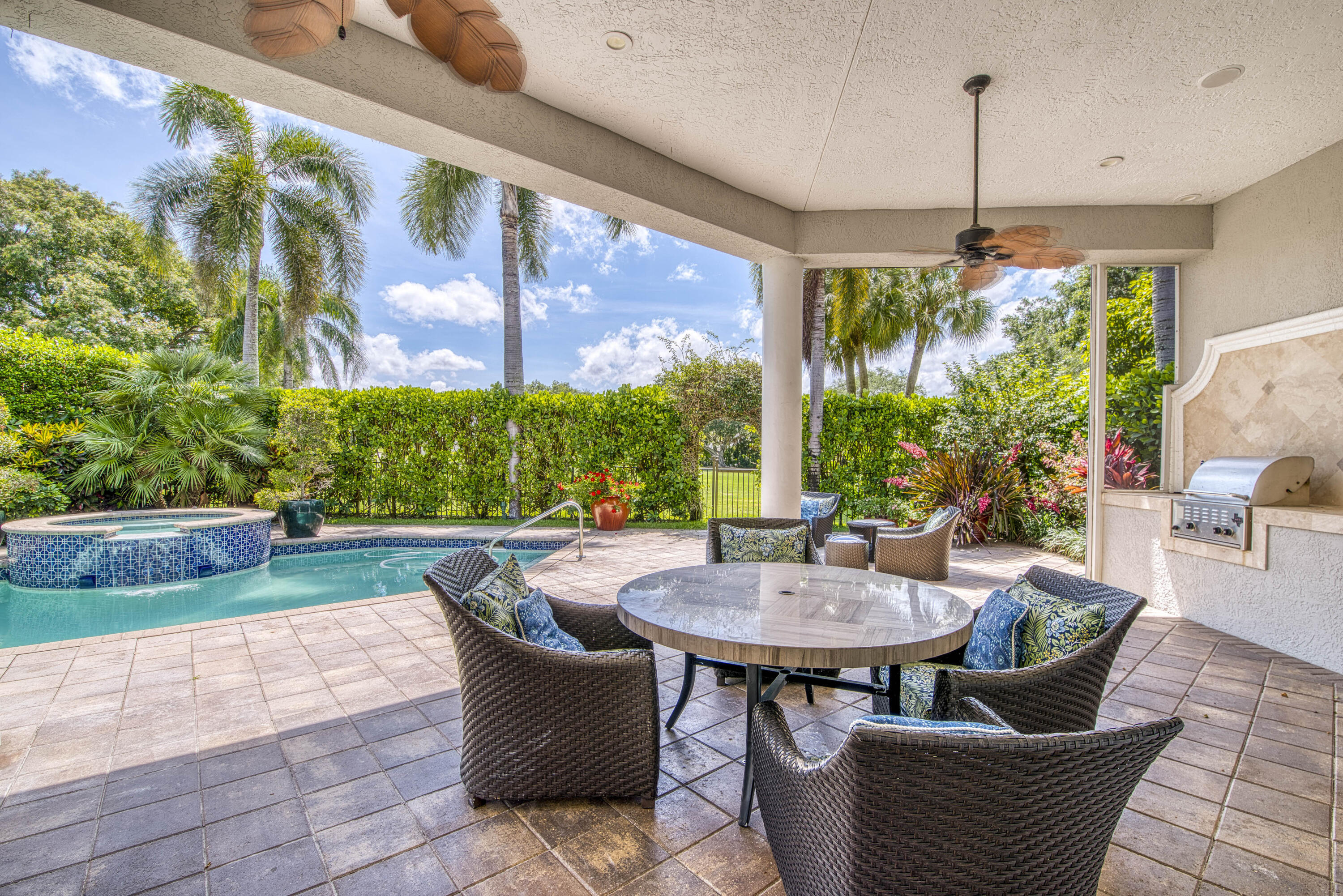 Ballenisles - San Marita - Residential