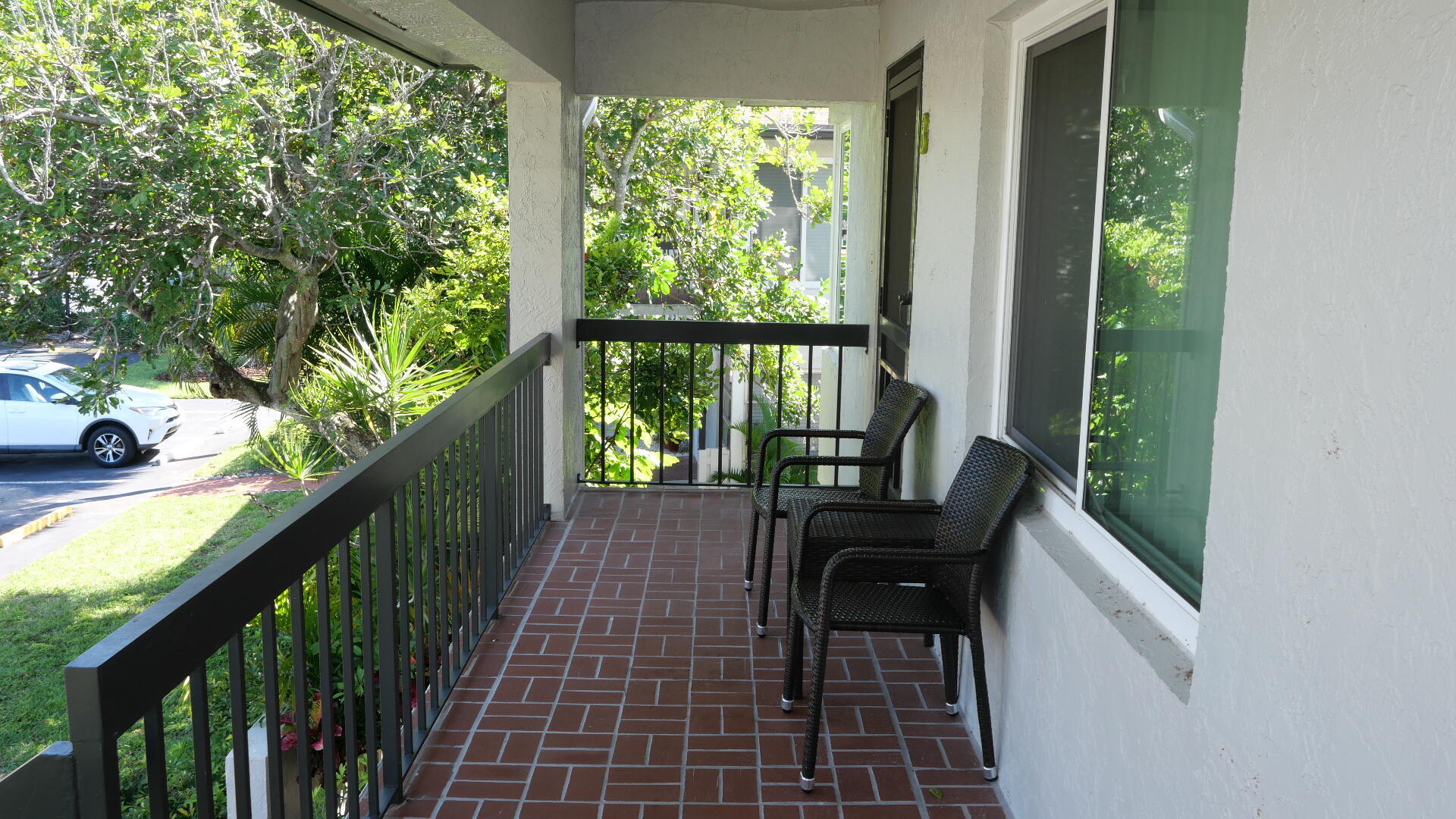 PALM GREENS AT VILLA DEL RAY CONDO II - Residential Lease
