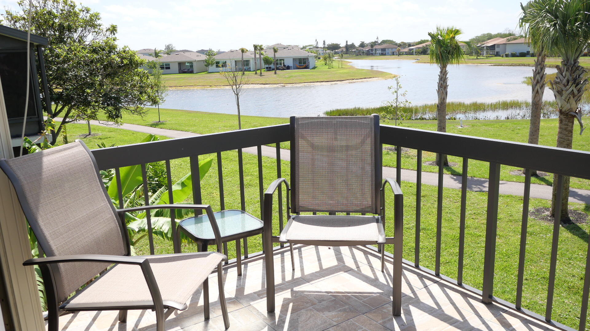 PALM GREENS AT VILLA DEL RAY CONDO II - Residential Lease