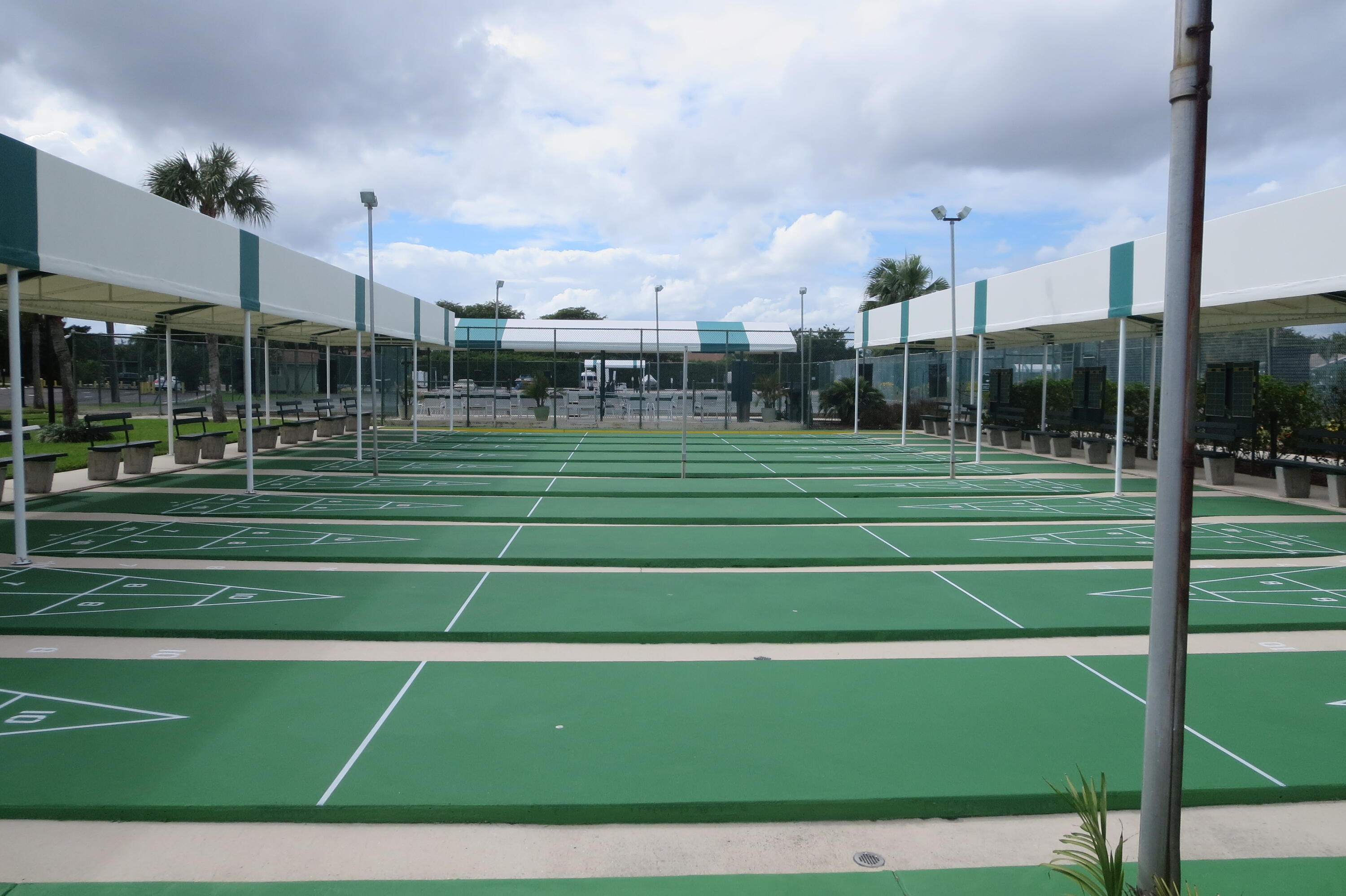 PALM GREENS AT VILLA DEL RAY CONDO II - Residential Lease