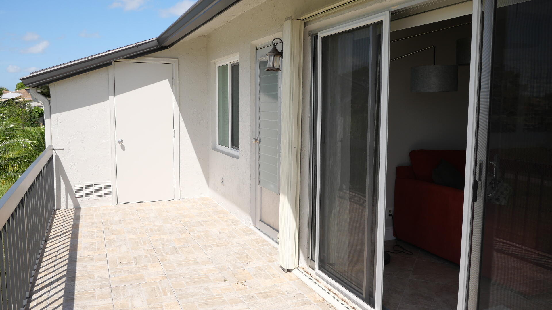 PALM GREENS AT VILLA DEL RAY CONDO II - Residential Lease