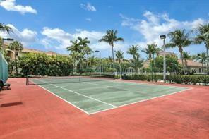 VILLAS AT EMERALD DUNES CONDO - Residential Lease