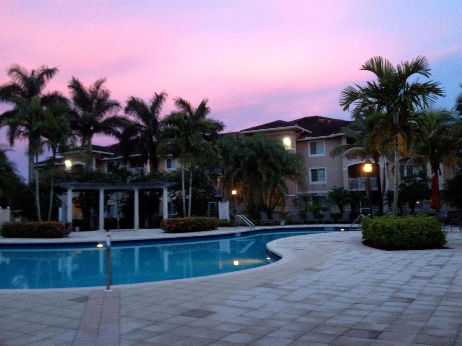 VILLAS AT EMERALD DUNES CONDO - Residential Lease