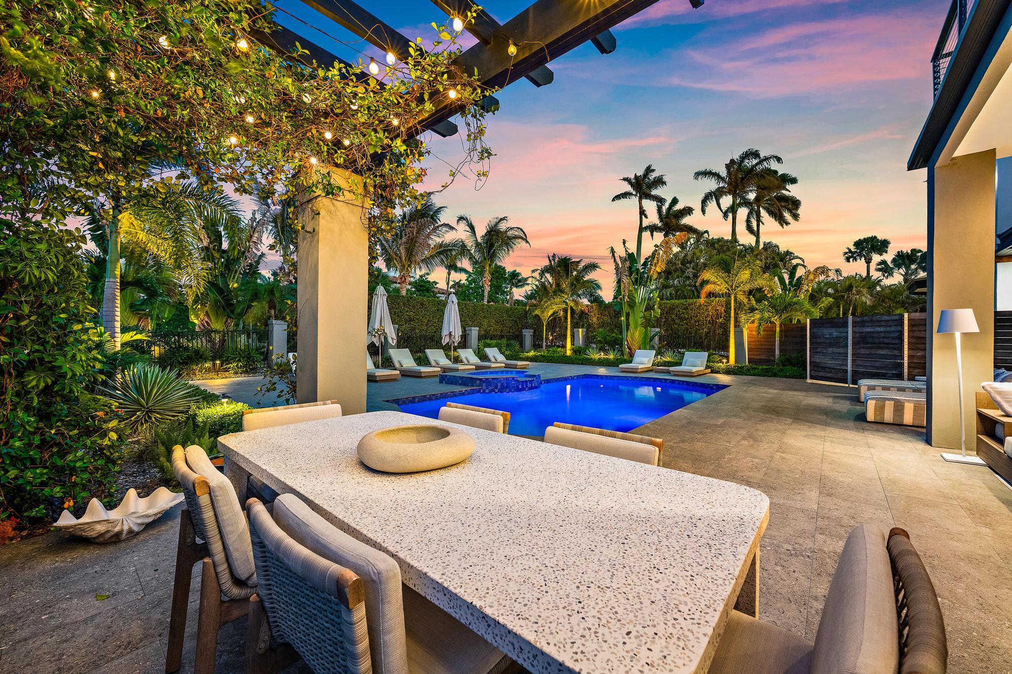 INDIAN HILLS - Residential