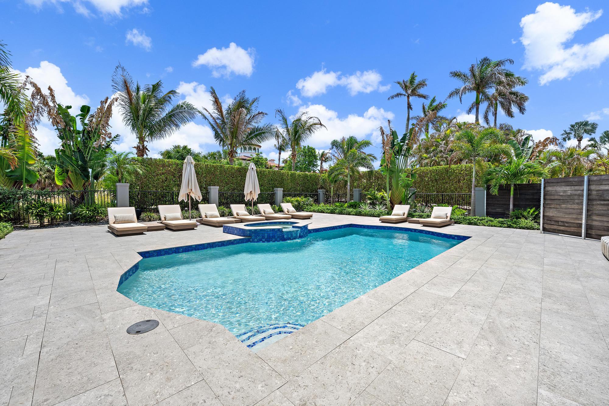INDIAN HILLS - Residential