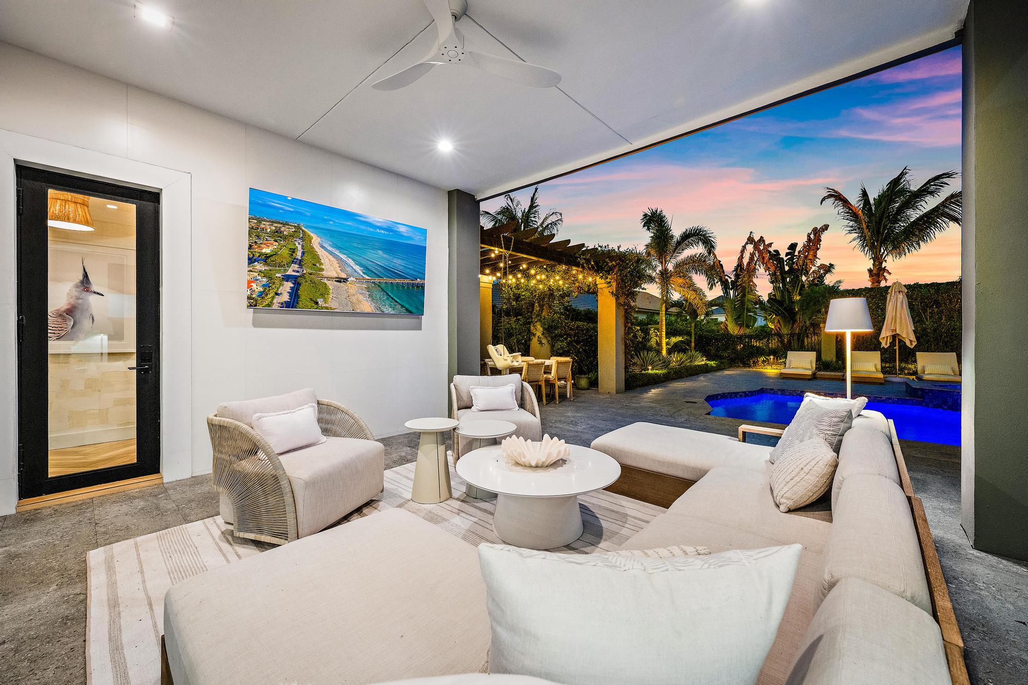 INDIAN HILLS - Residential