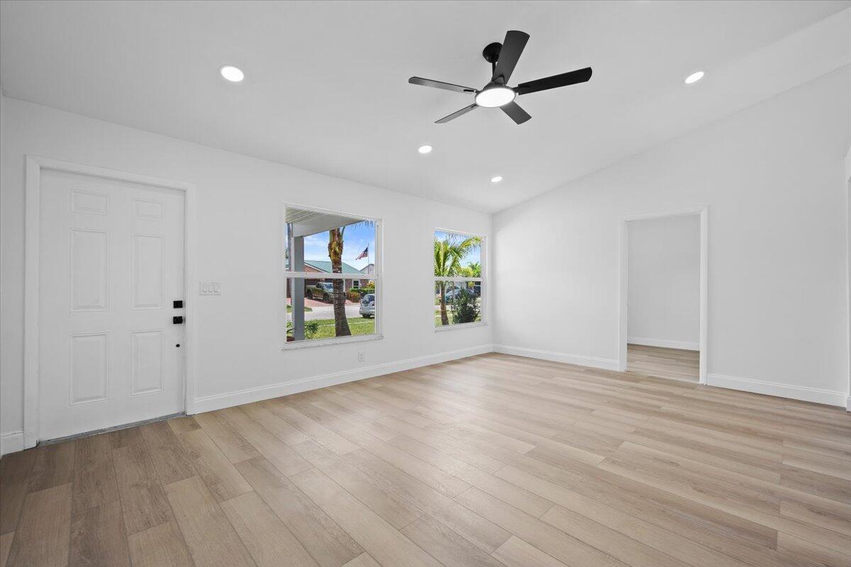 COUNTRYWOOD 5 - Residential