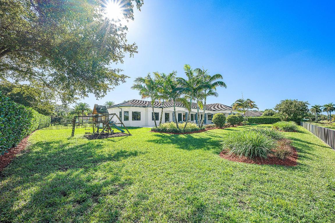 BONIELLO ACRES - Residential