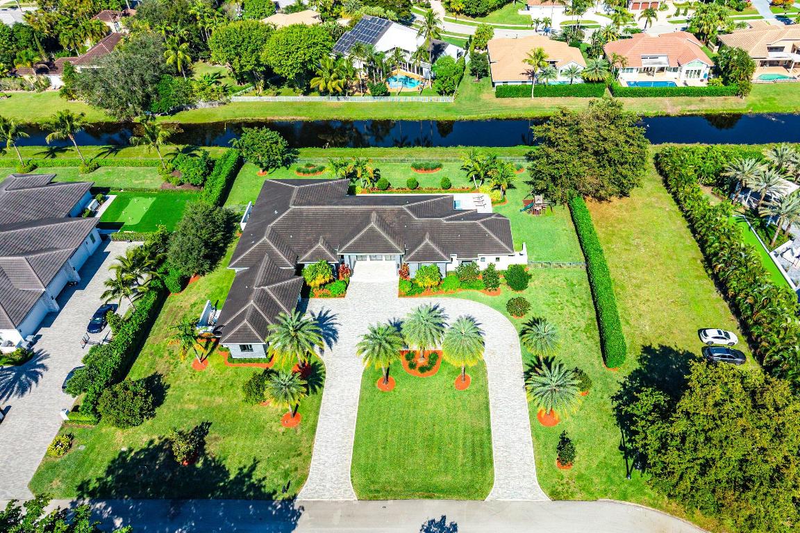 BONIELLO ACRES - Residential