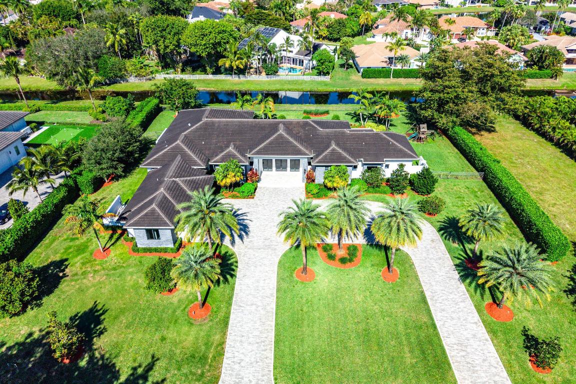 BONIELLO ACRES - Residential