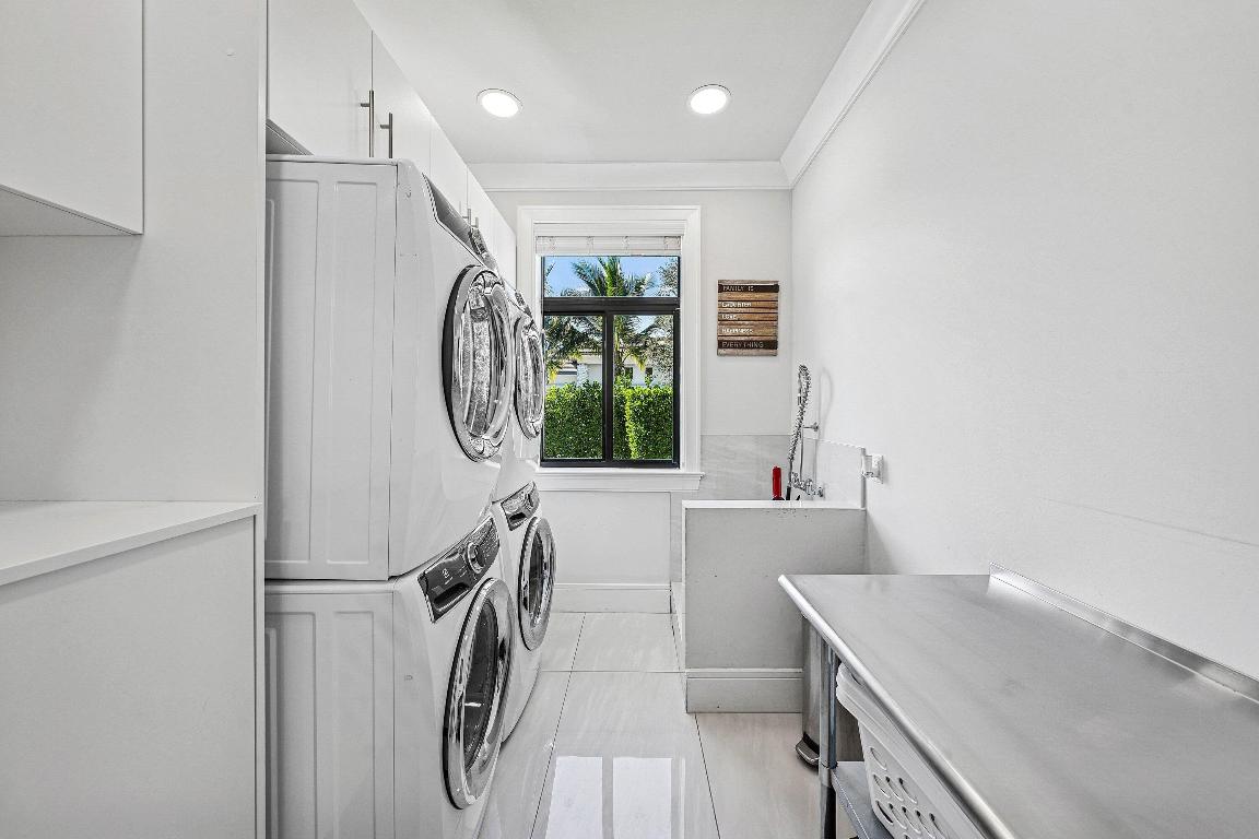 BONIELLO ACRES - Residential