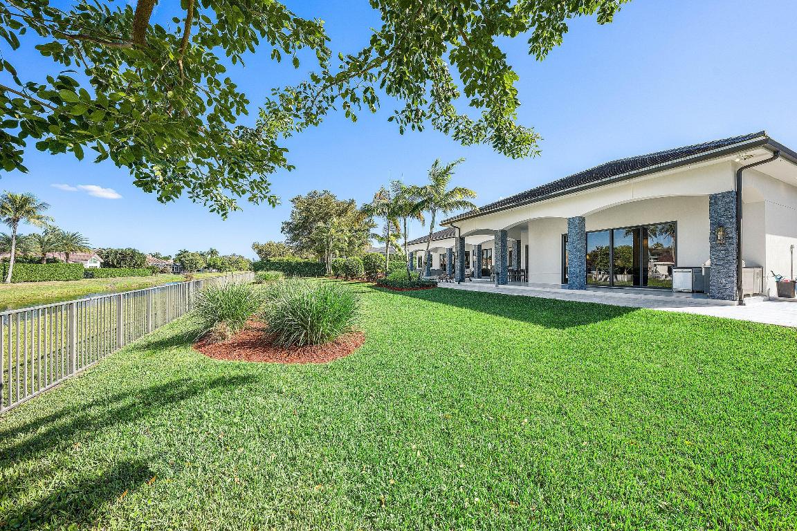BONIELLO ACRES - Residential