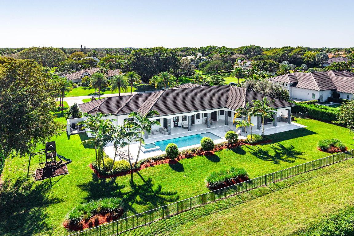 BONIELLO ACRES - Residential