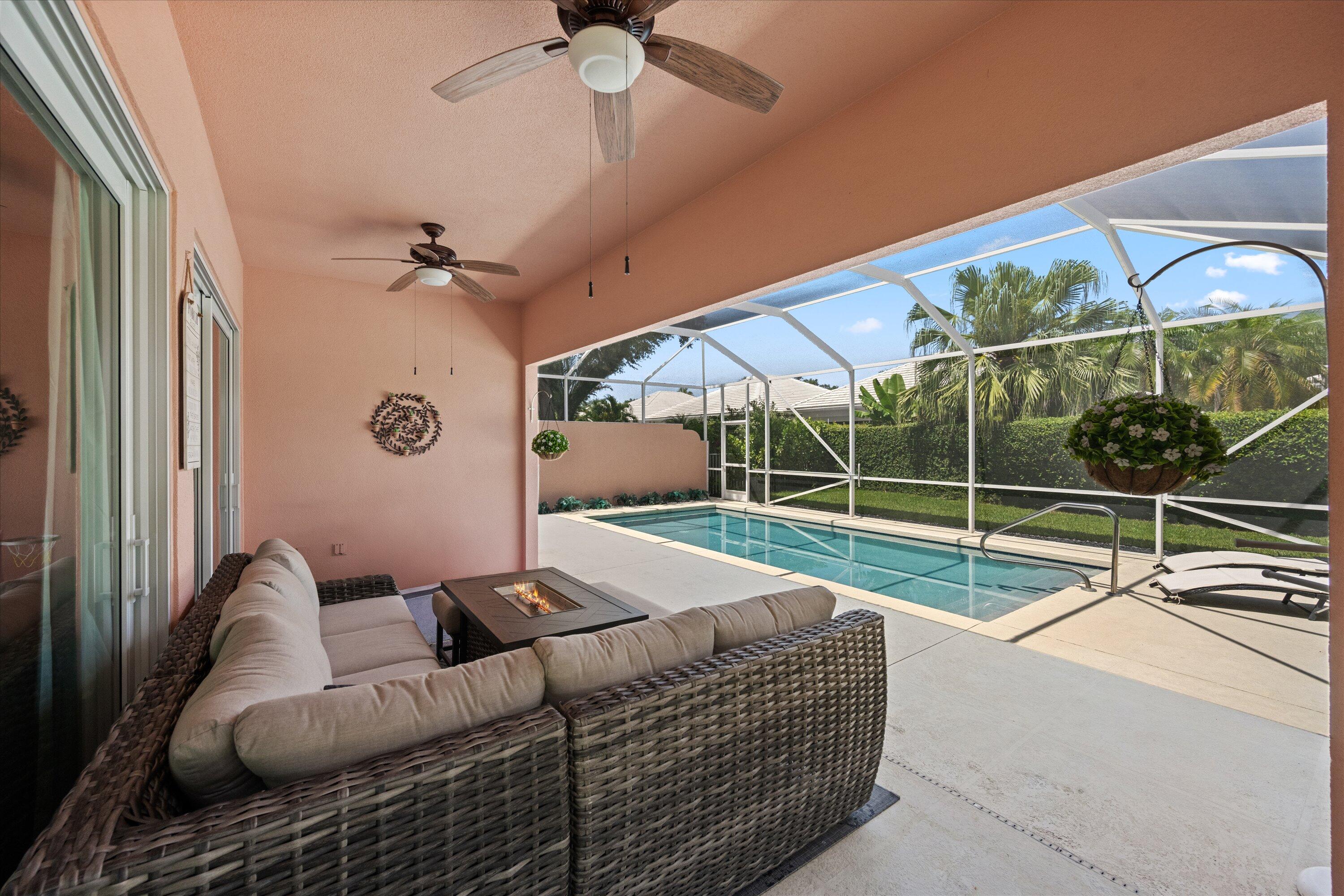 GARDEN OAKS - Residential