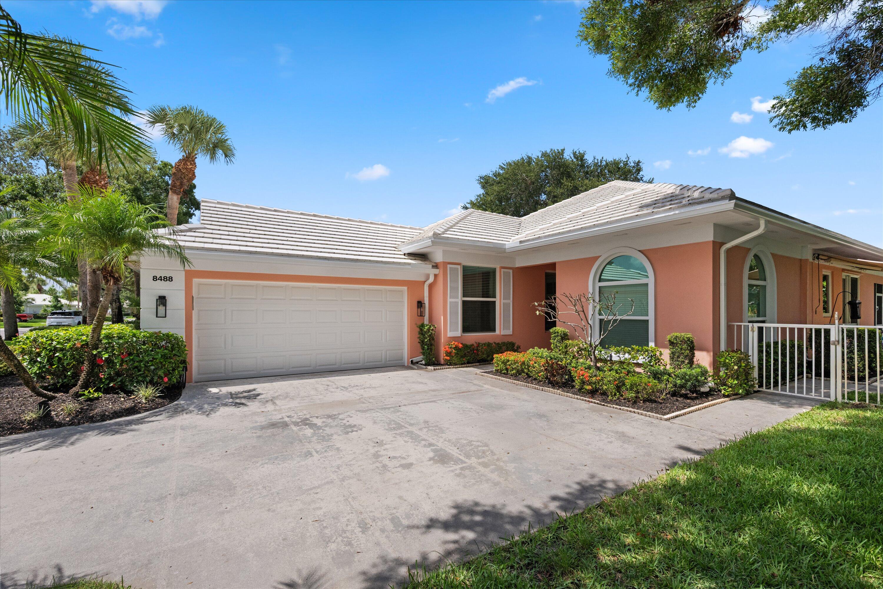GARDEN OAKS - Residential