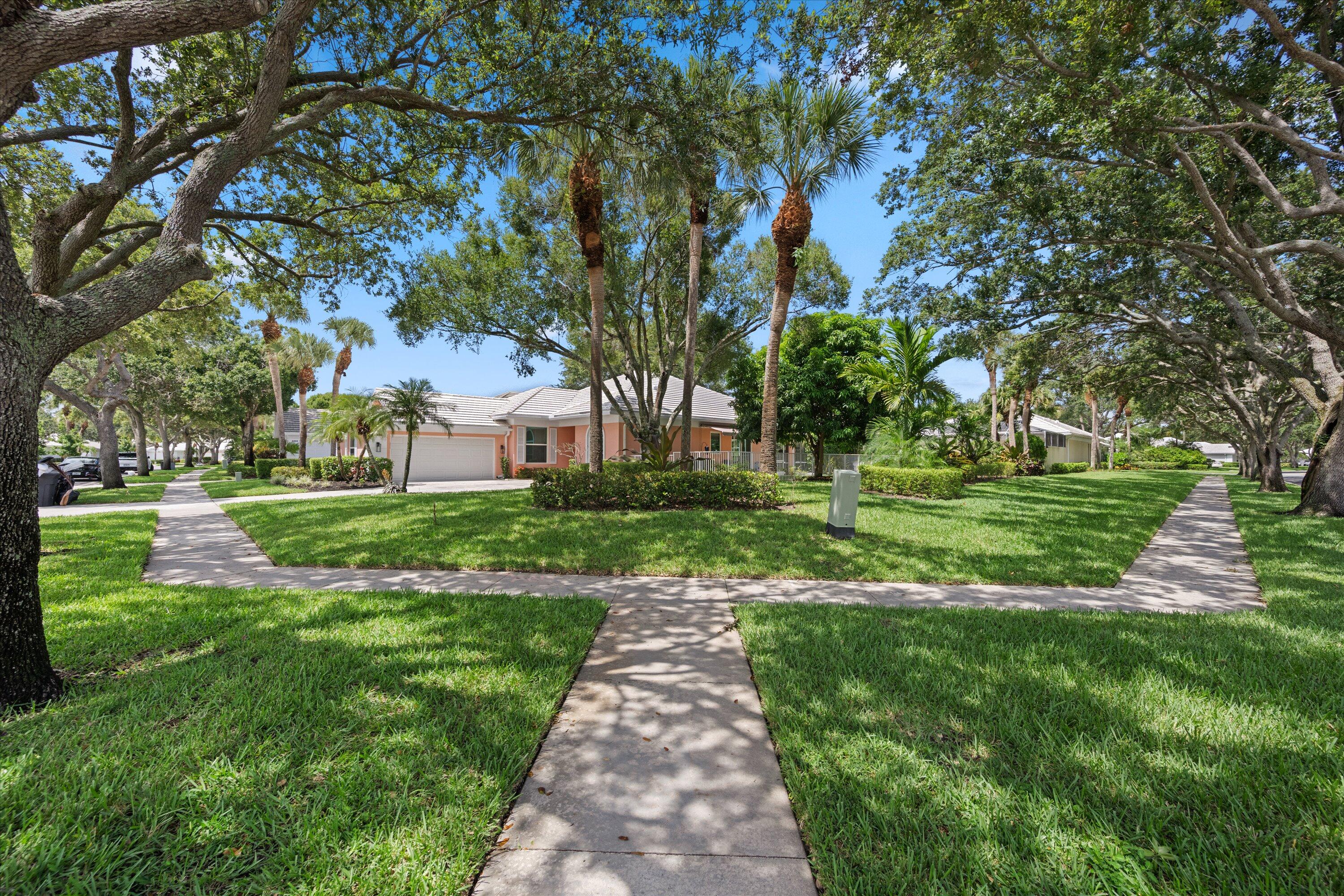 GARDEN OAKS - Residential