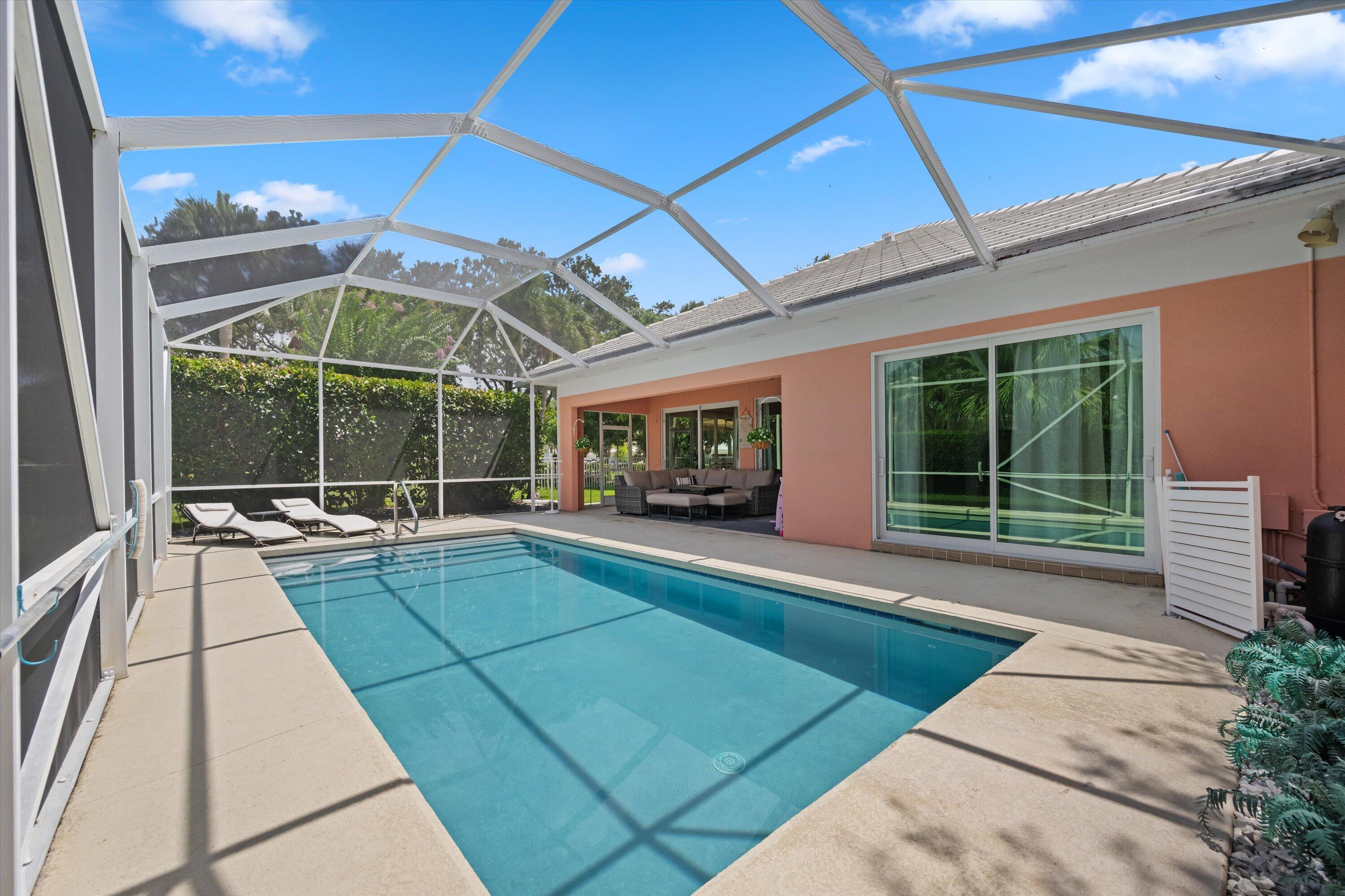 GARDEN OAKS - Residential