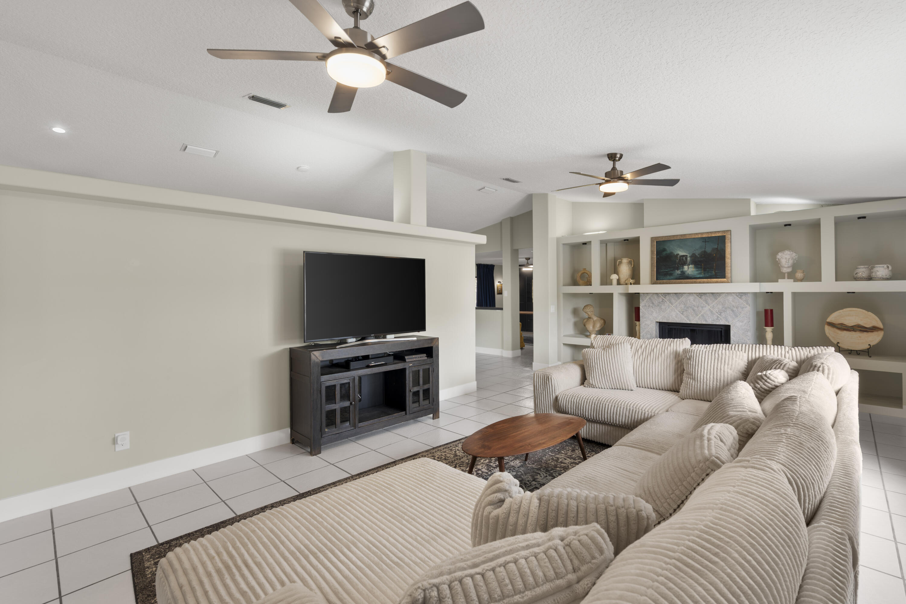 SOUTH PORT ST LUCIE UNIT 8 - Residential