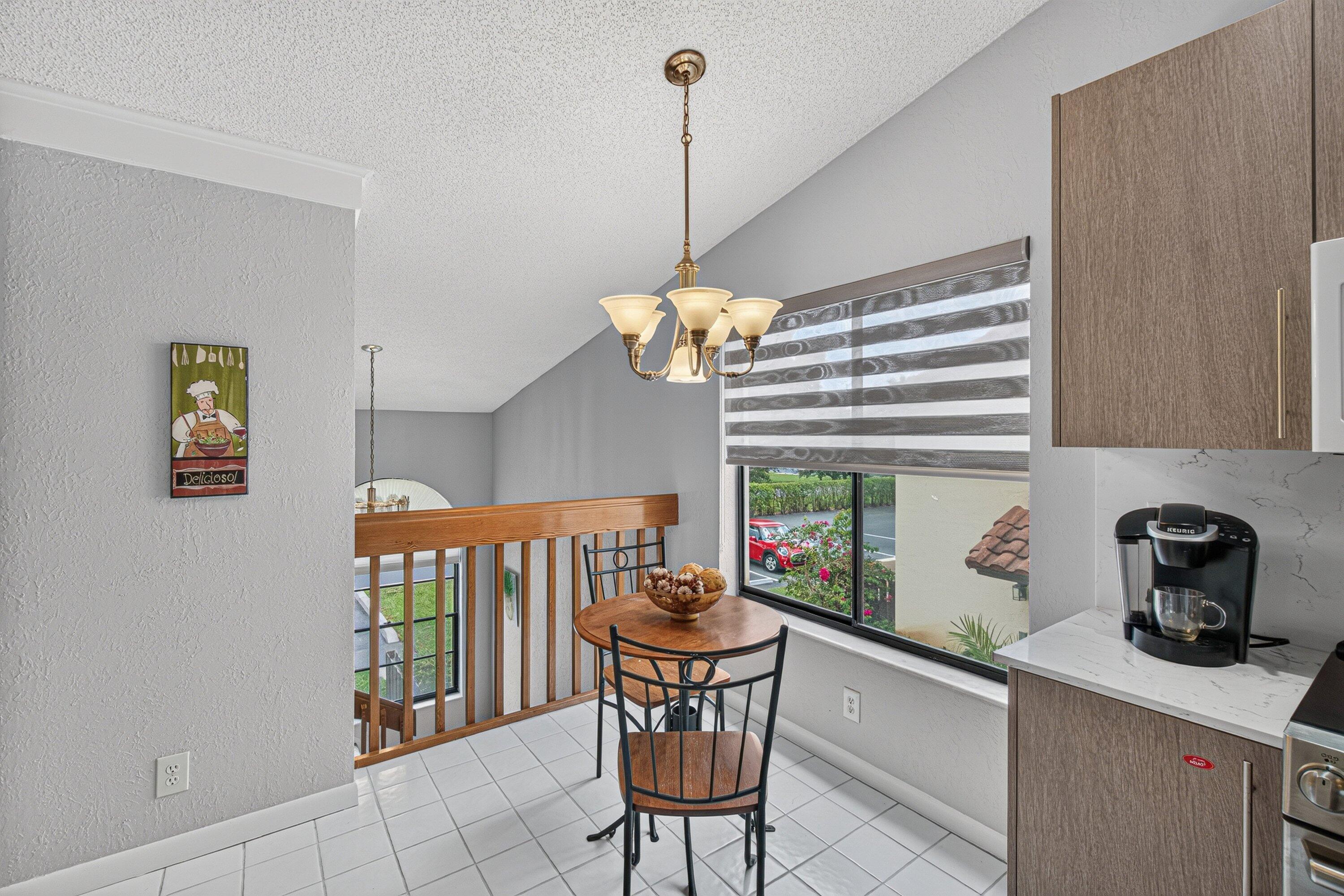 PALM CHASE LAKES - Residential