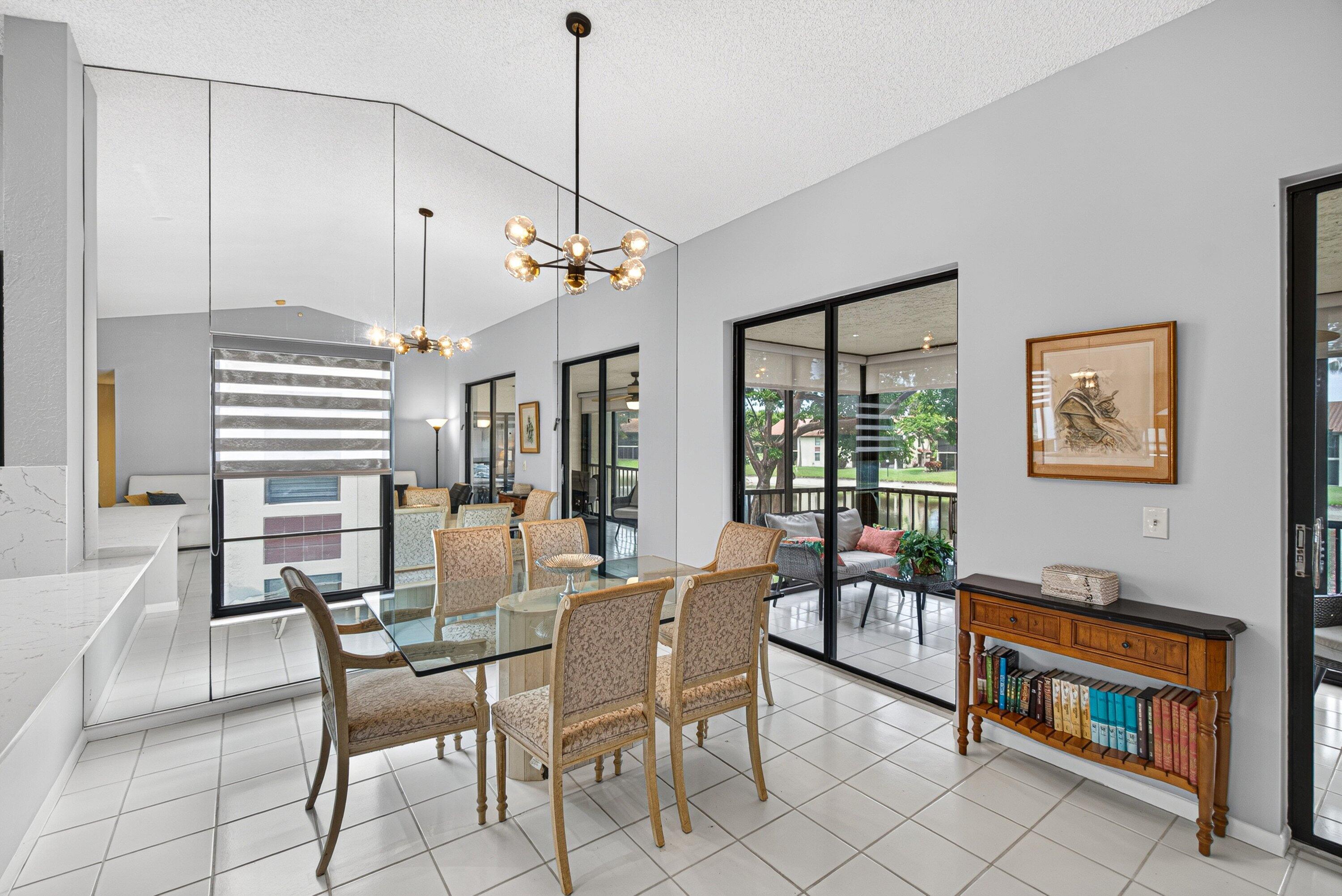 PALM CHASE LAKES - Residential