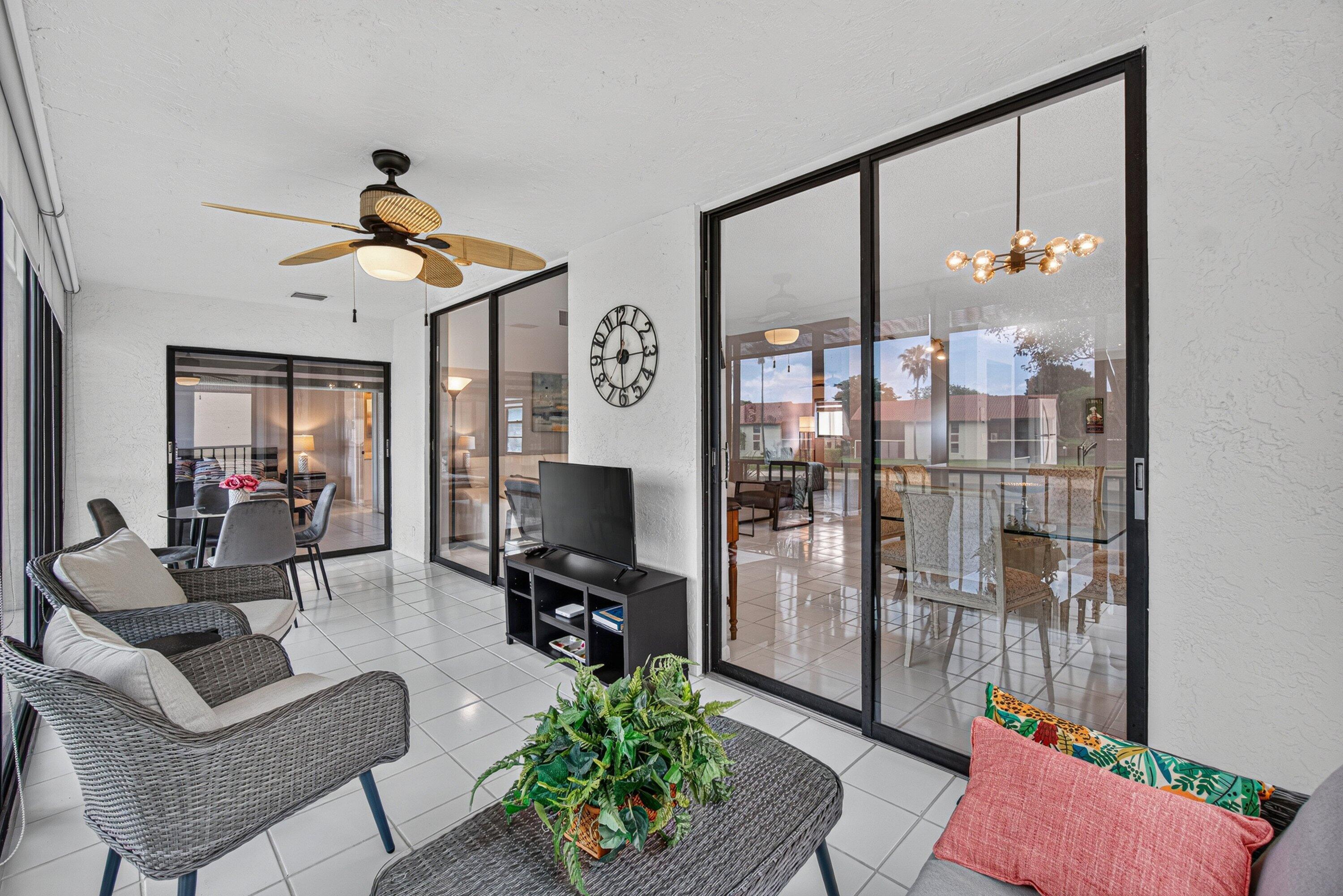 PALM CHASE LAKES - Residential