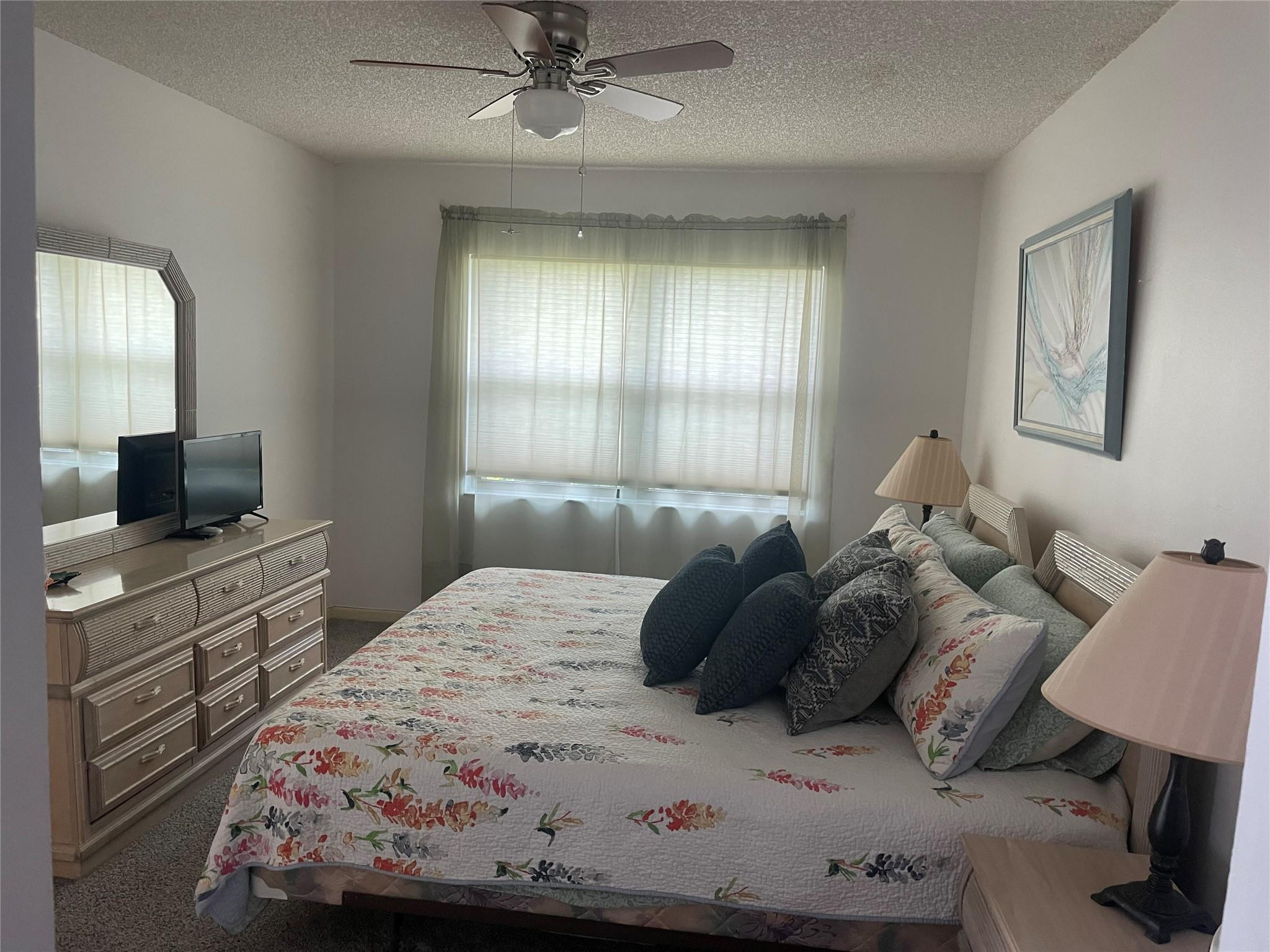 NORTHPOINTE I - Residential Lease