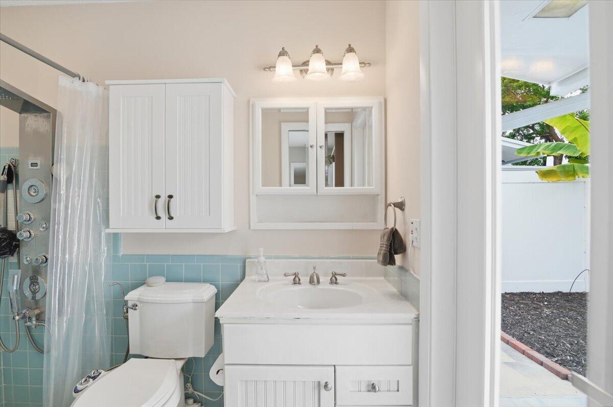 ROYAL PALM ACRES EIGHTH SEC - Residential