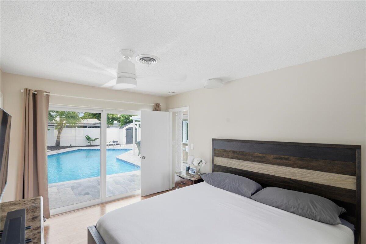 ROYAL PALM ACRES EIGHTH SEC - Residential