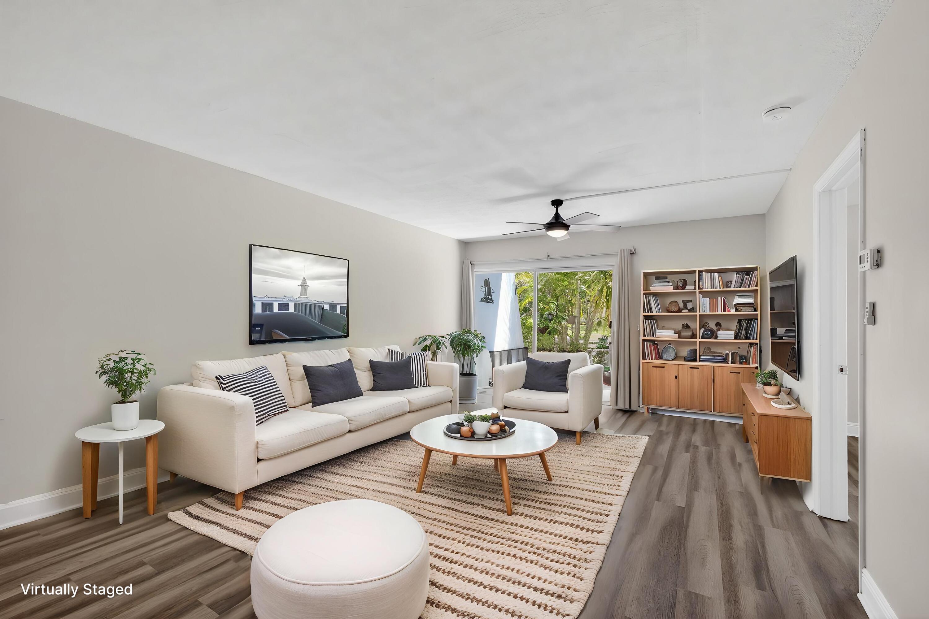 LORI-LYNN CONDO - Residential