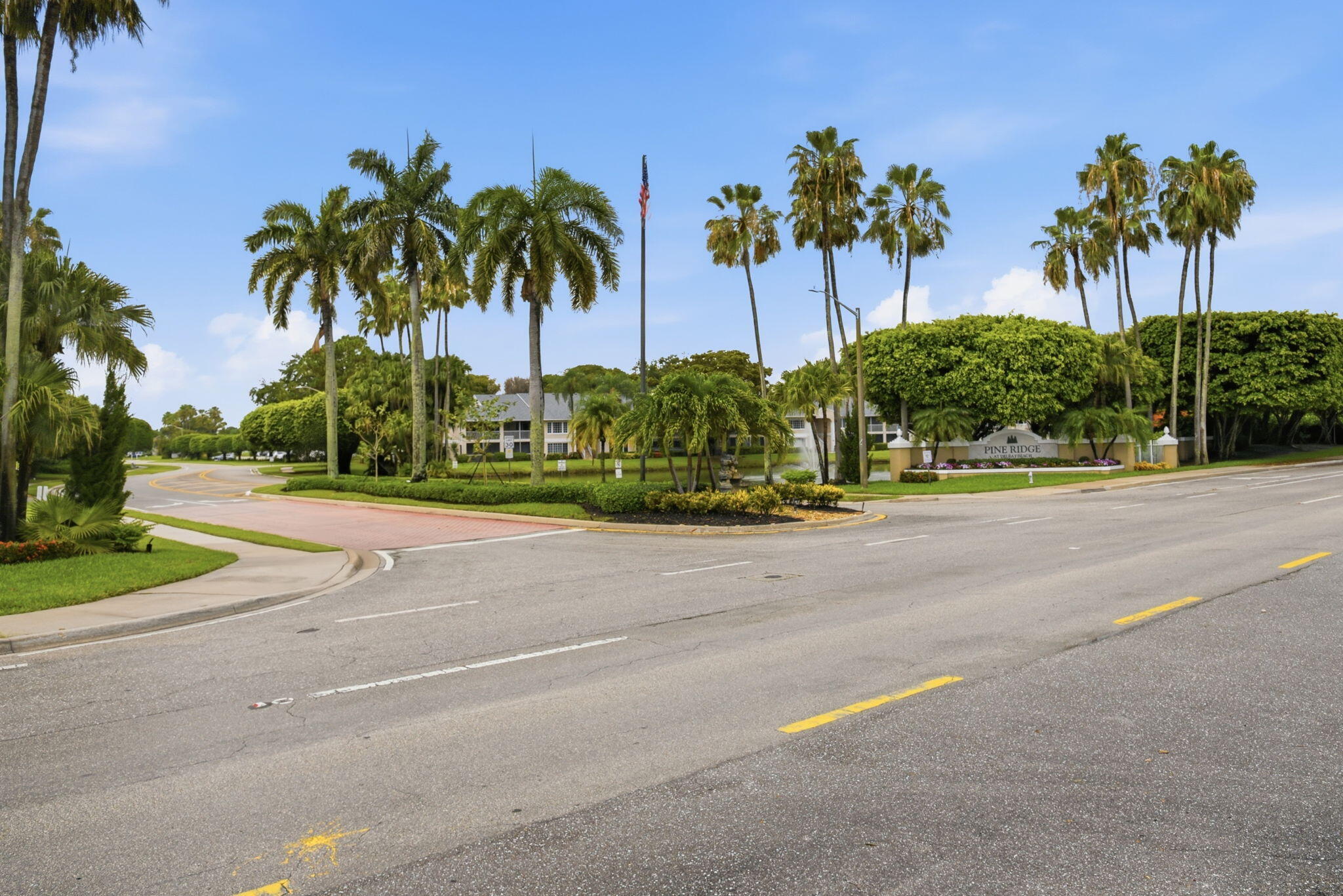 PINE RIDGE AT DELRAY BEACH CONDO - Residential