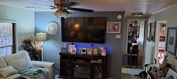 Royal Palm Mobile Home Park - Residential