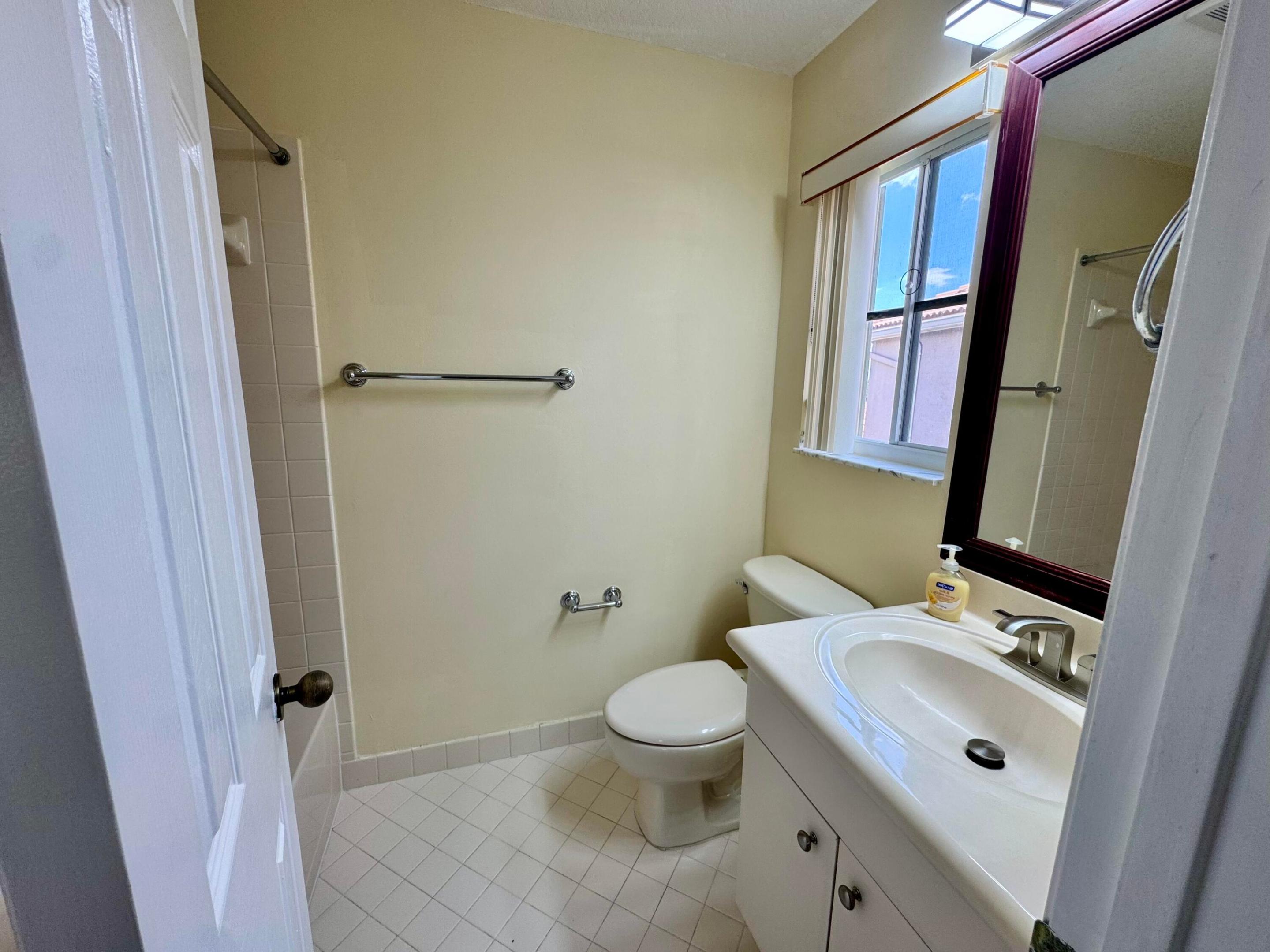 SECTOR 2-PARCELS 17 18 19 & 20 - Residential Lease