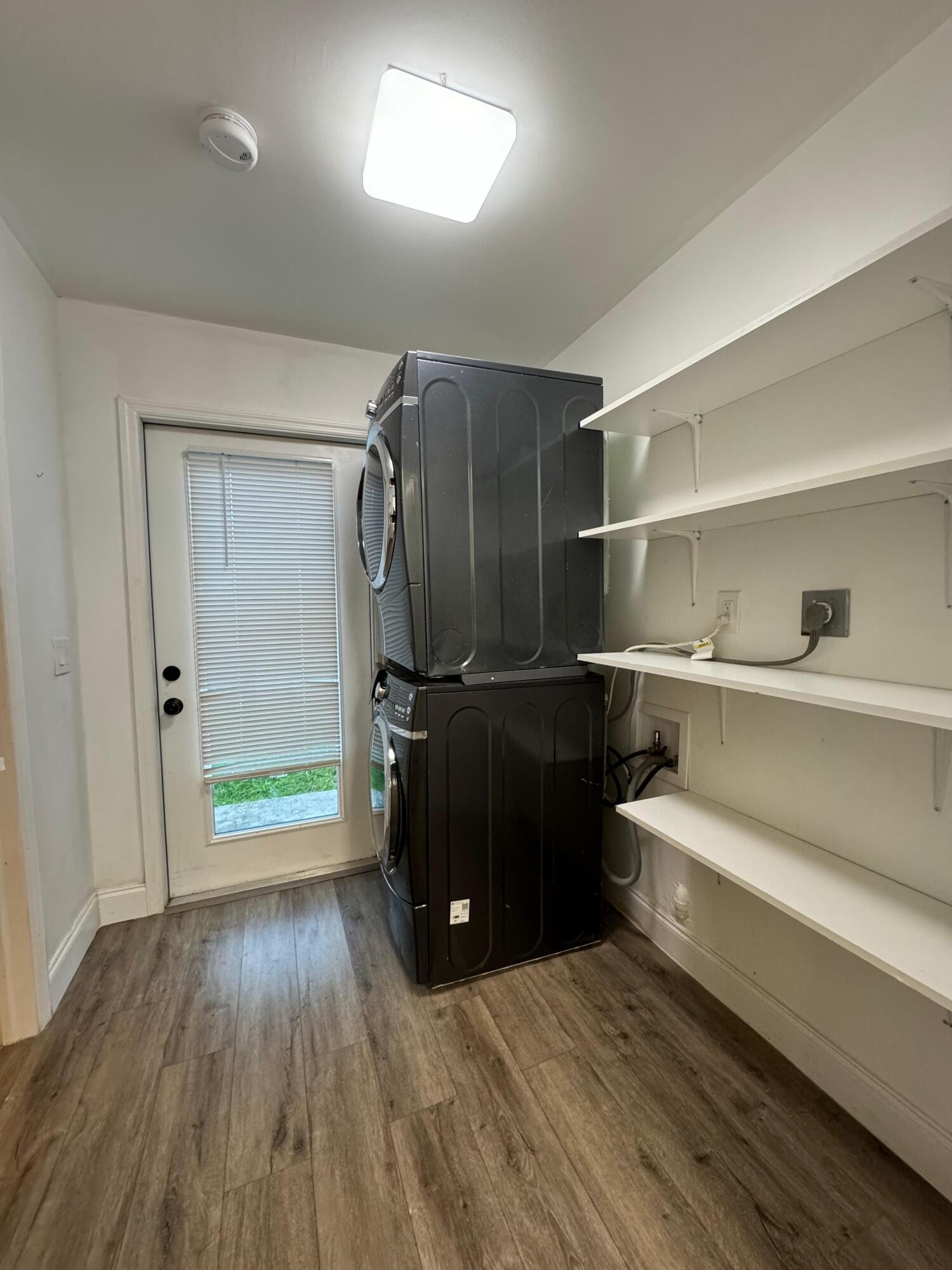 SUMMERTIME ISLES SECOND ADD - Residential Lease