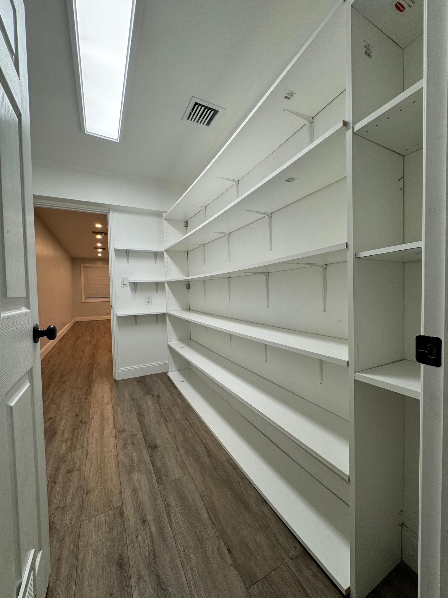 SUMMERTIME ISLES SECOND ADD - Residential Lease
