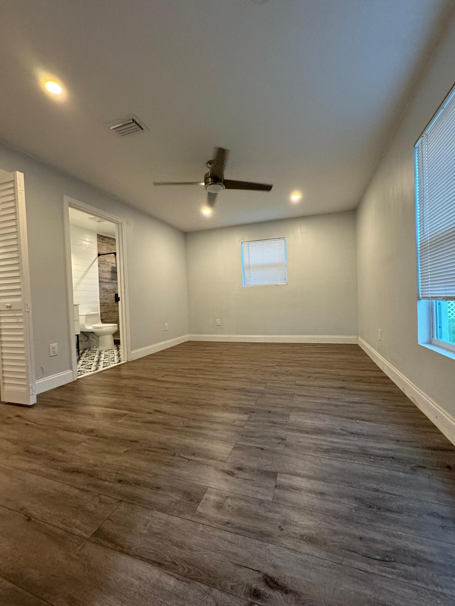 SUMMERTIME ISLES SECOND ADD - Residential Lease