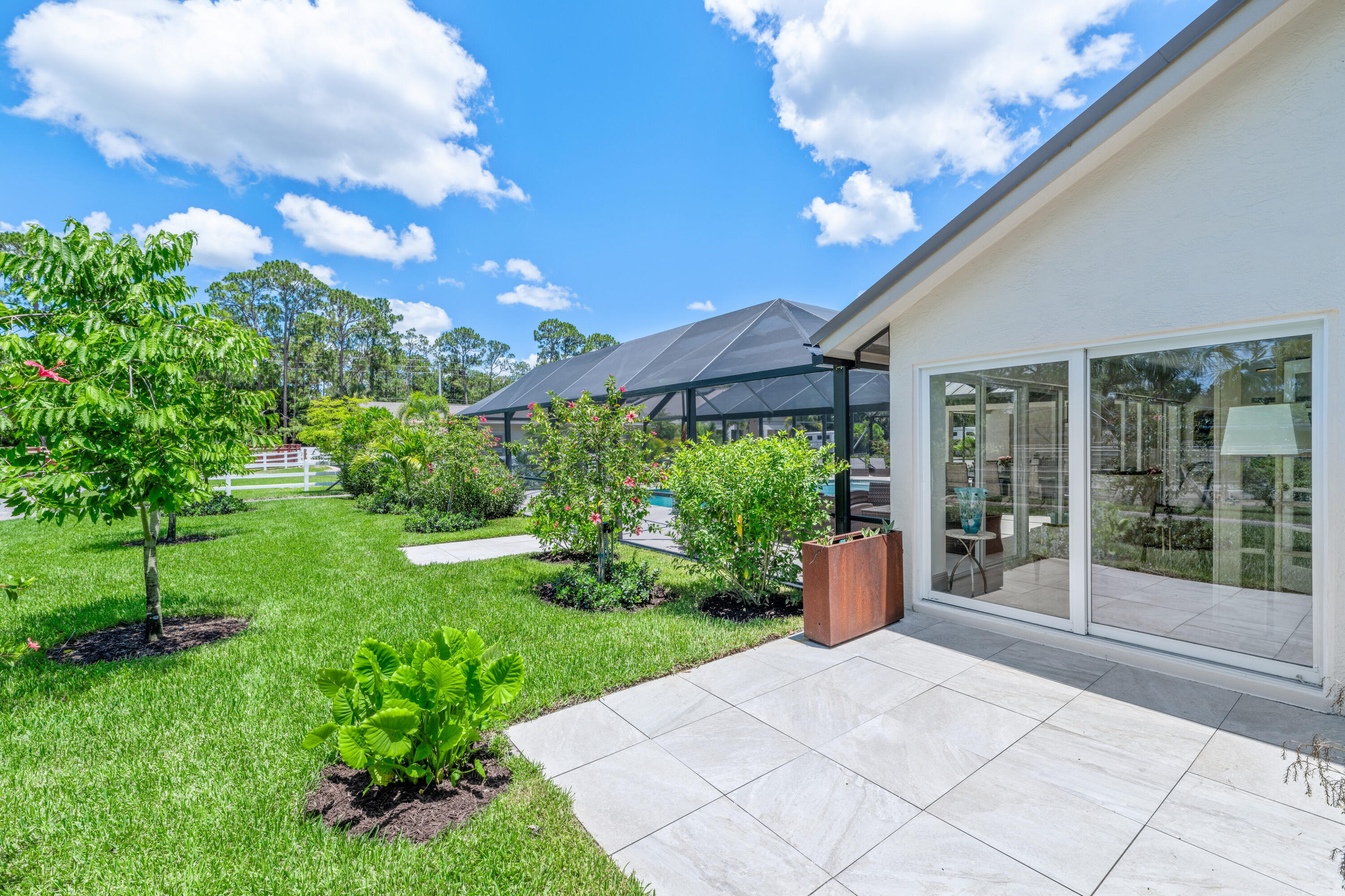 FOX TRAIL - Residential