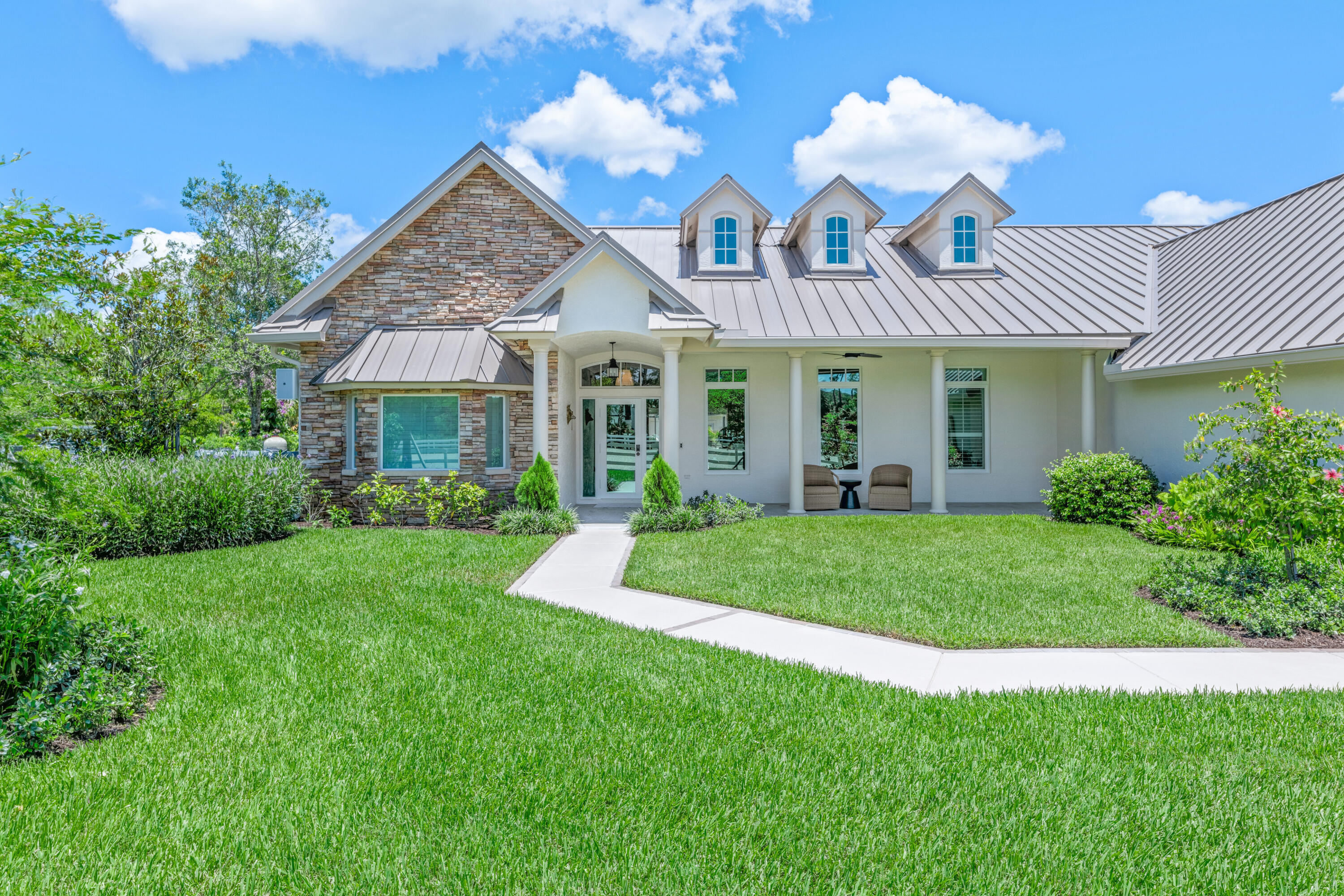 FOX TRAIL - Residential