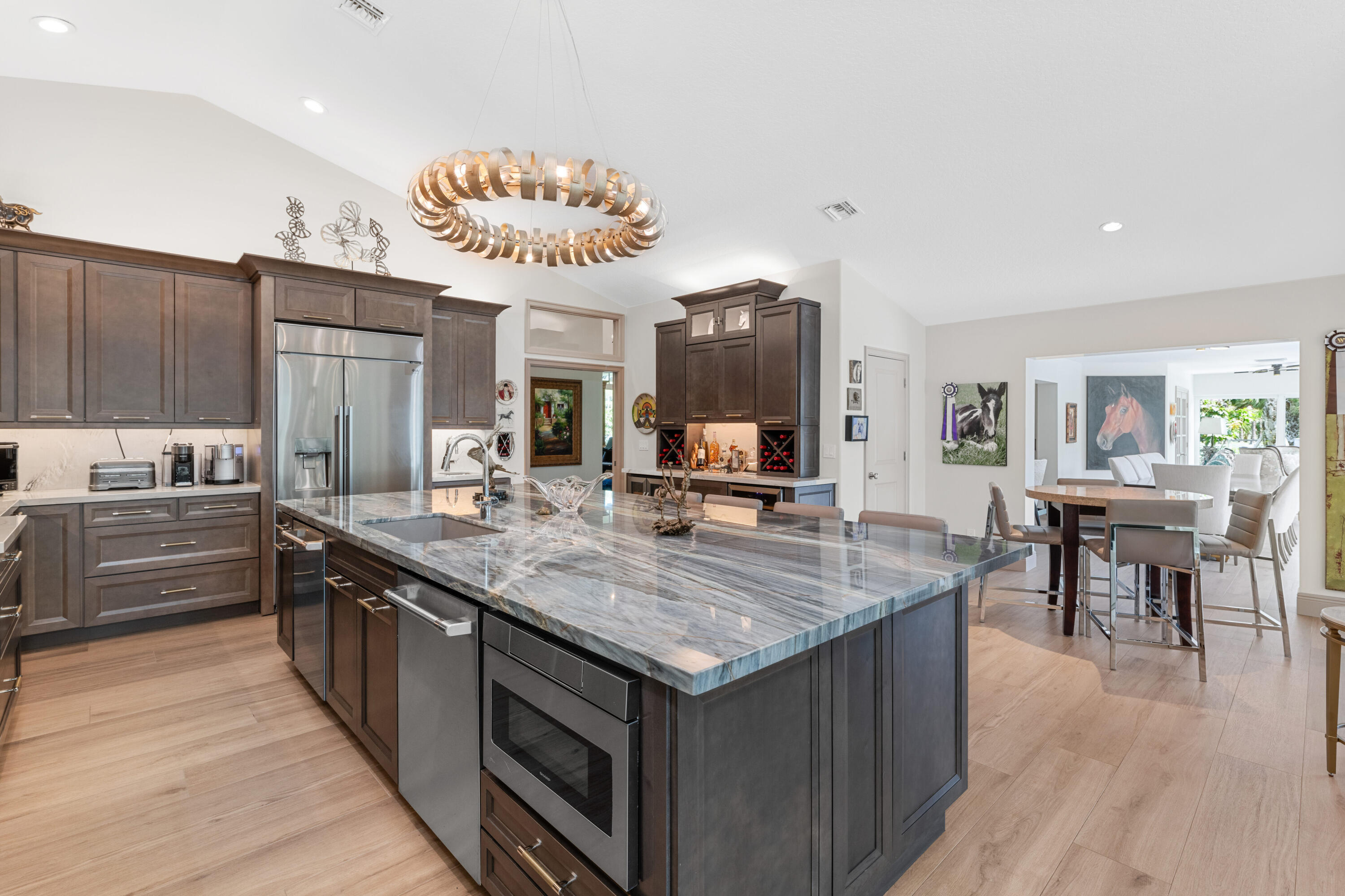 FOX TRAIL - Residential