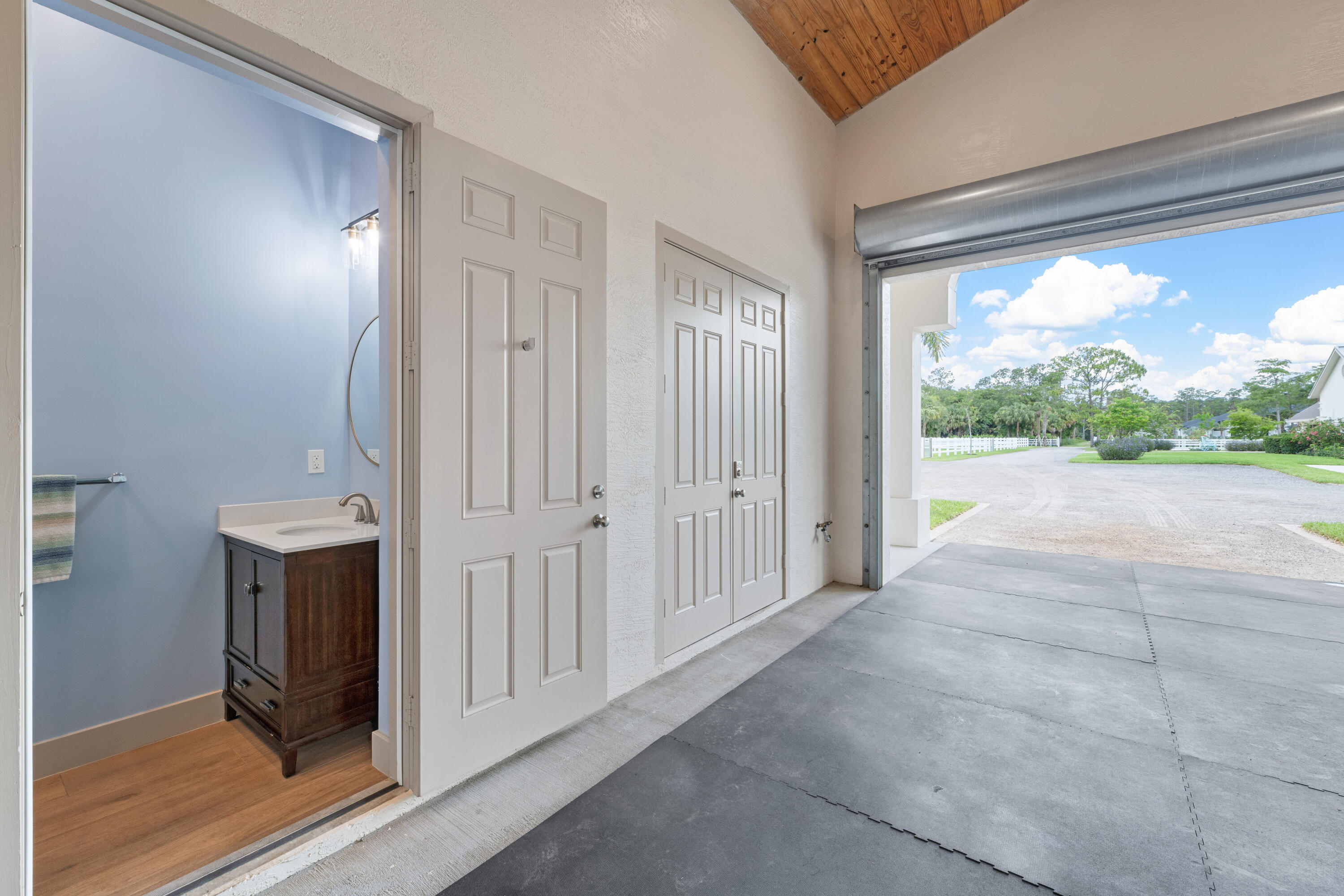 FOX TRAIL - Residential