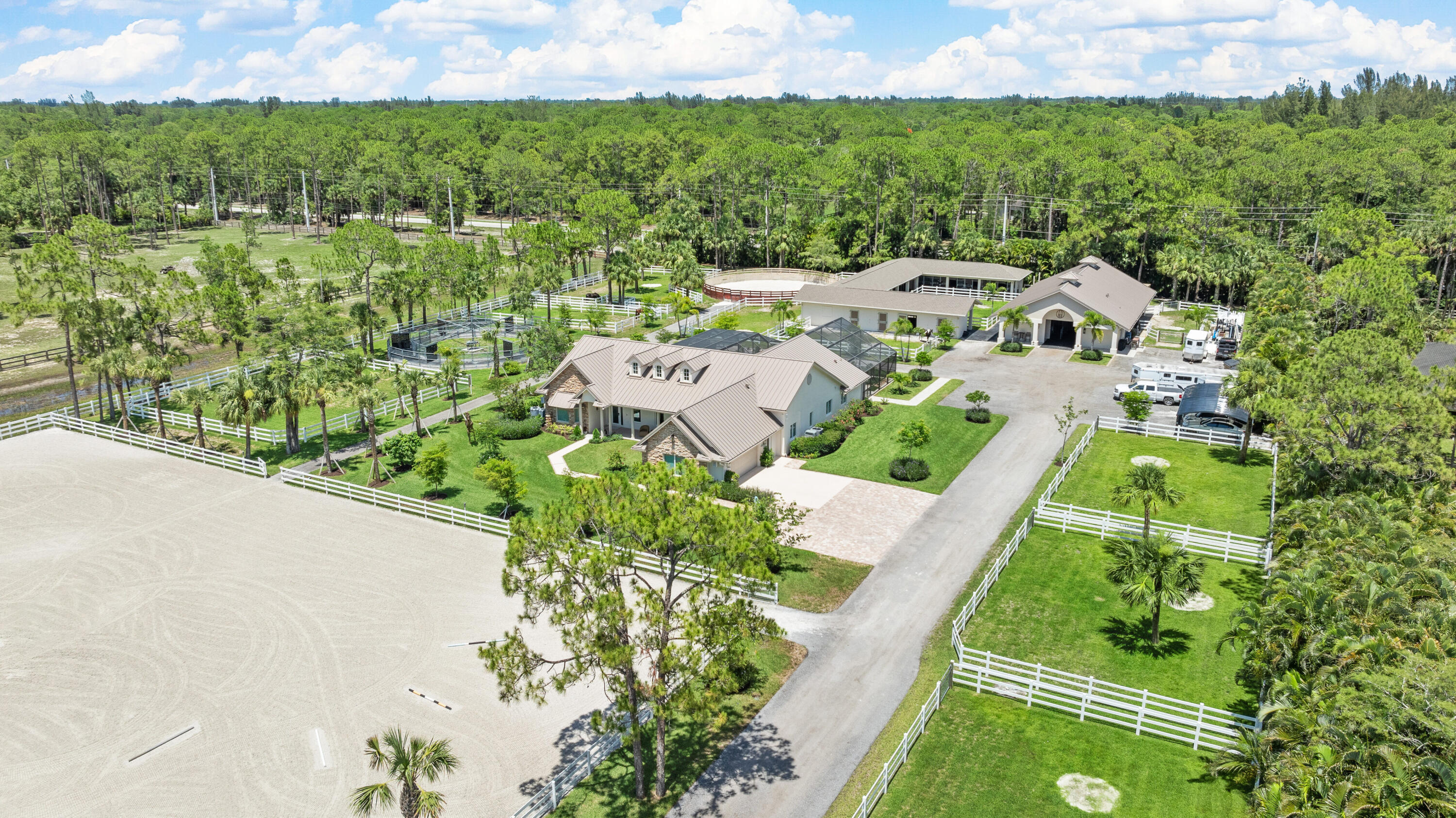 FOX TRAIL - Residential