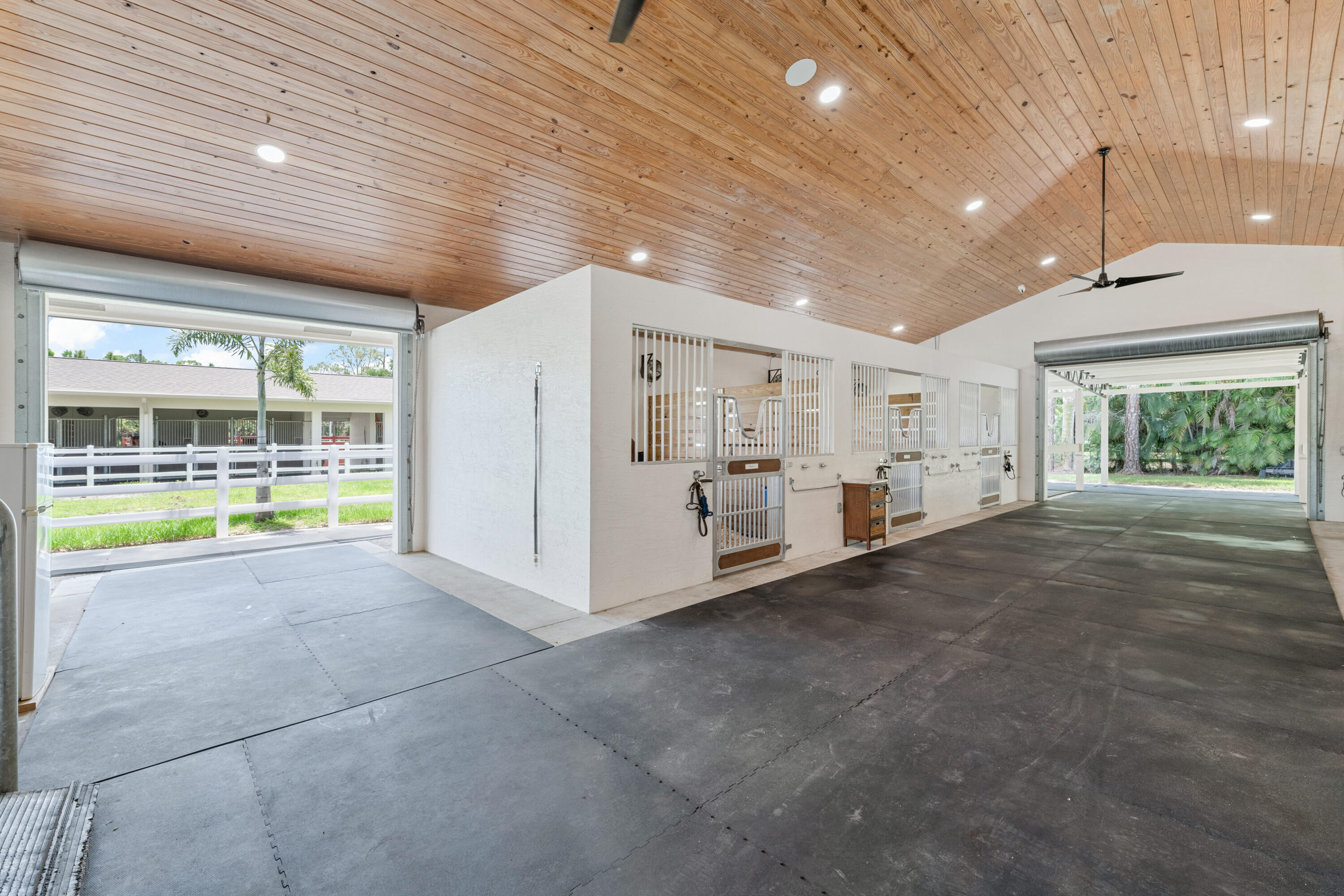 FOX TRAIL - Residential