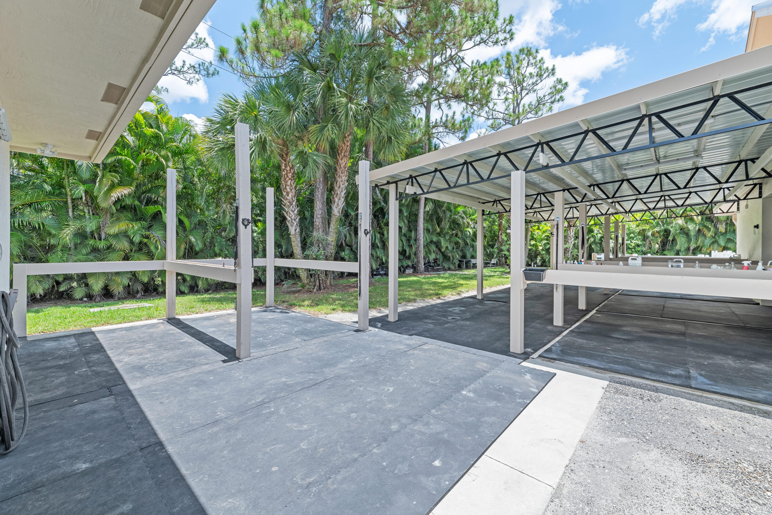 FOX TRAIL - Residential