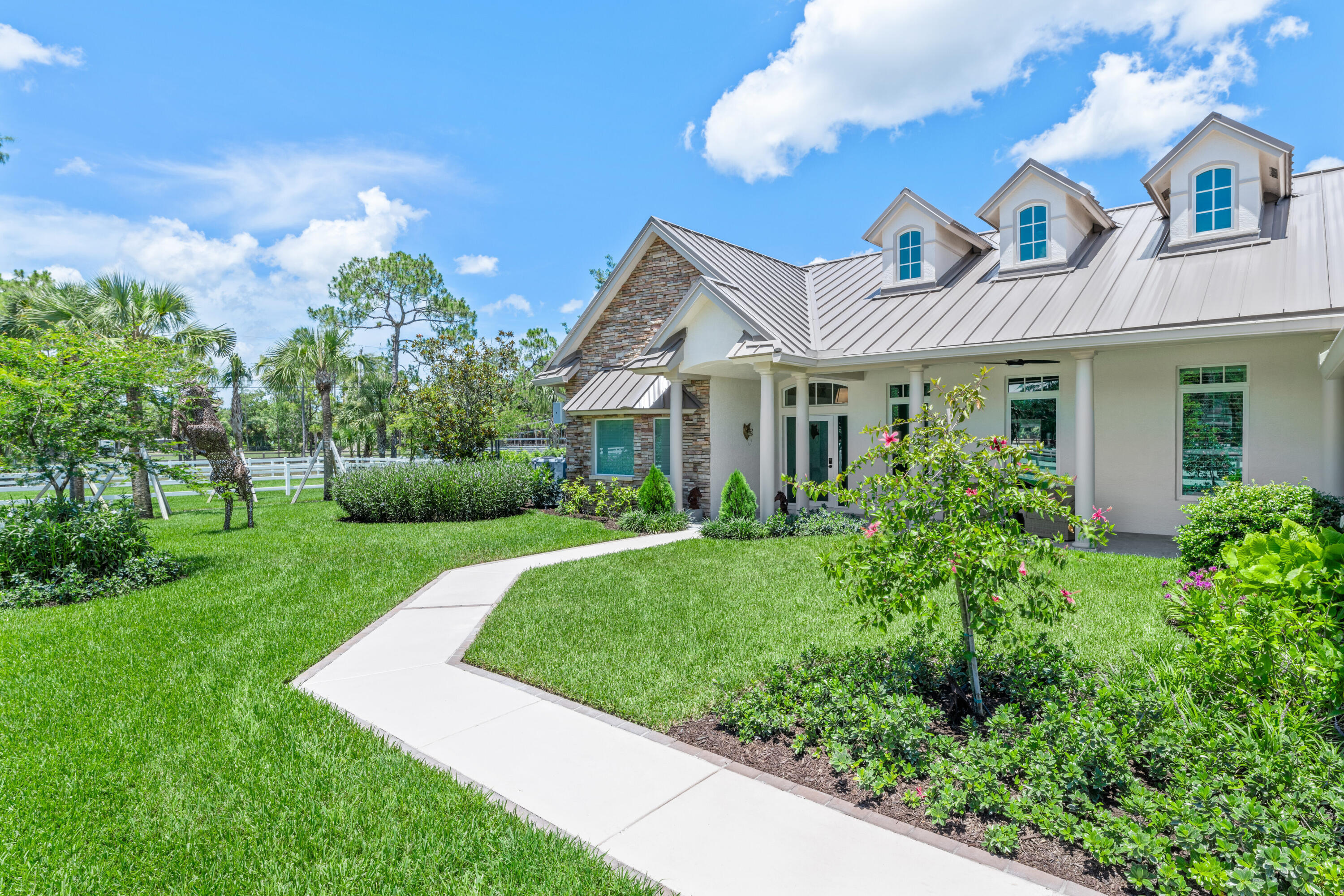 FOX TRAIL - Residential