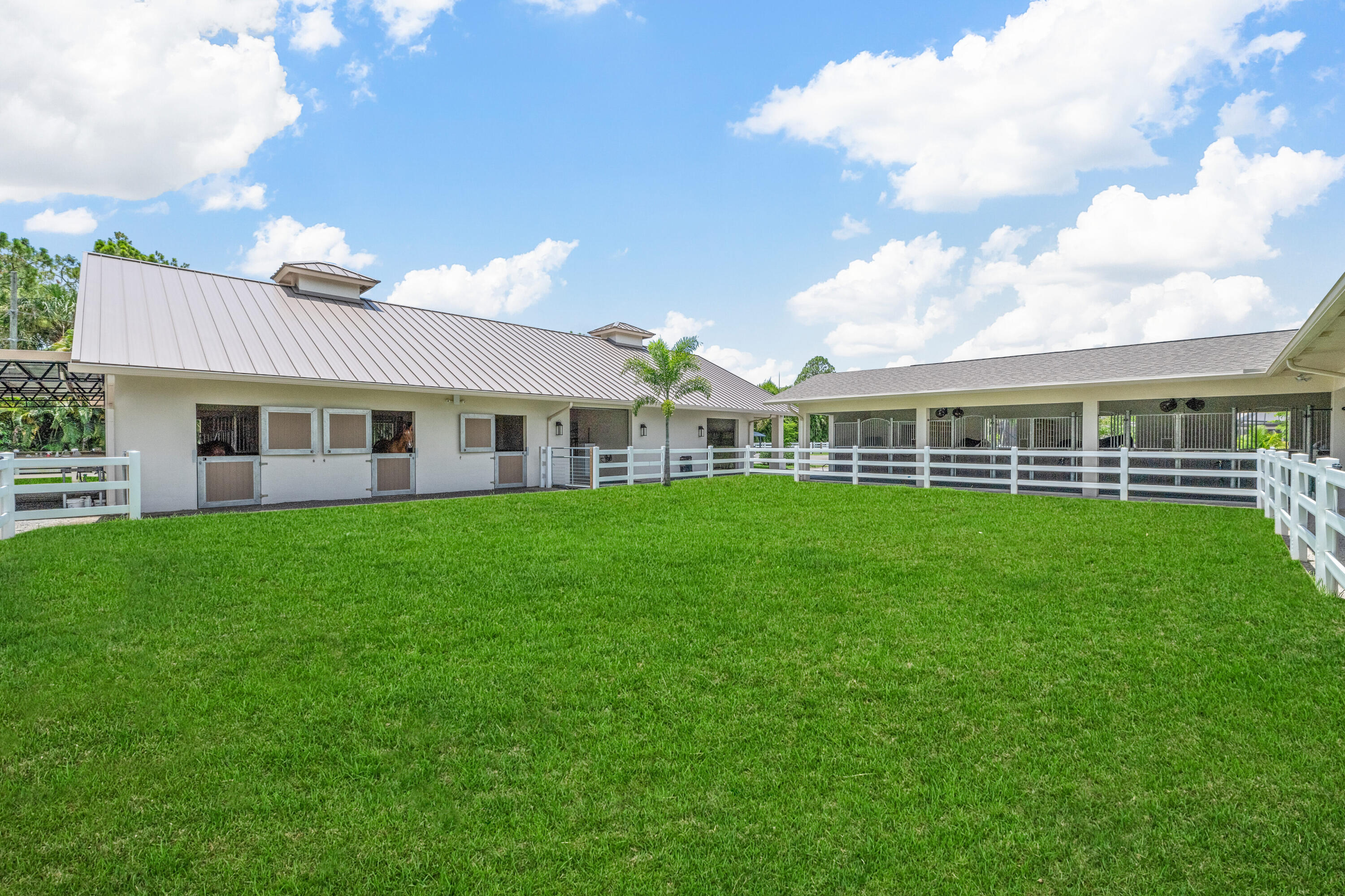 FOX TRAIL - Residential